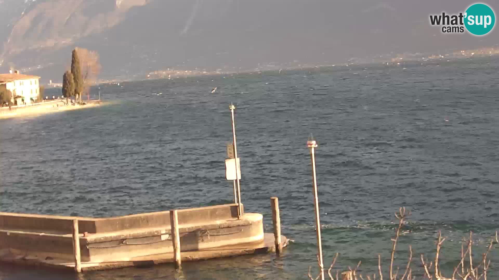 Webcam PRA’ DE LA FAM – Porto di Tignale – Windsurfer Garda Lake