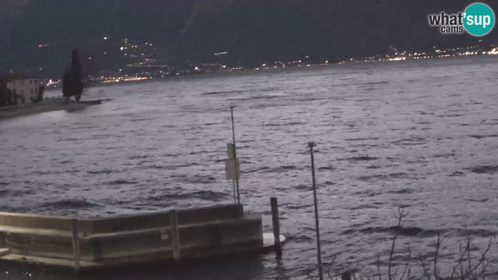 Webcam PRA’ DE LA FAM – Porto di Tignale – Windsurfer Garda Lake