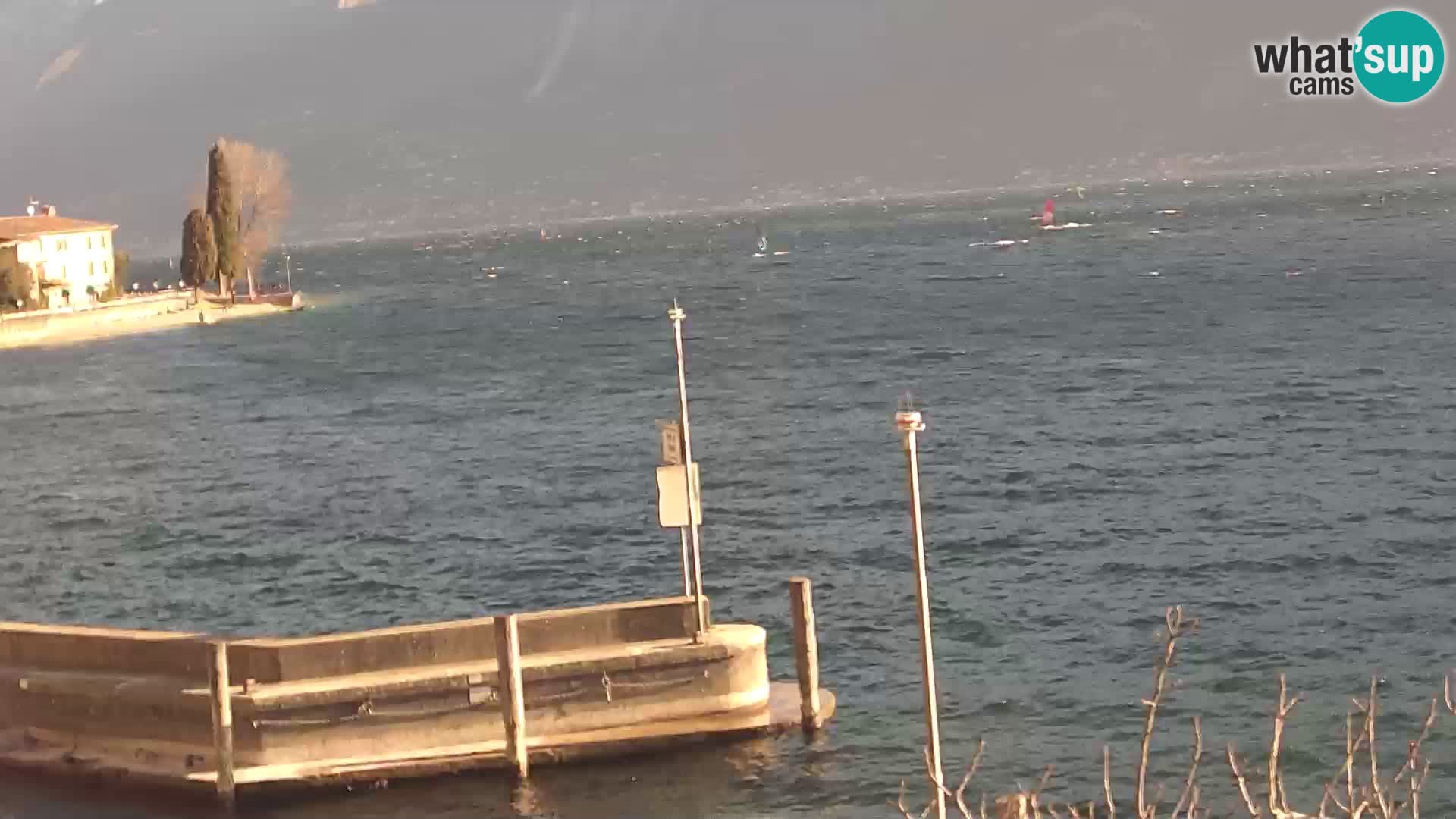 Webcam PRA’ DE LA FAM – Porto di Tignale – Windsurfer Garda Lake