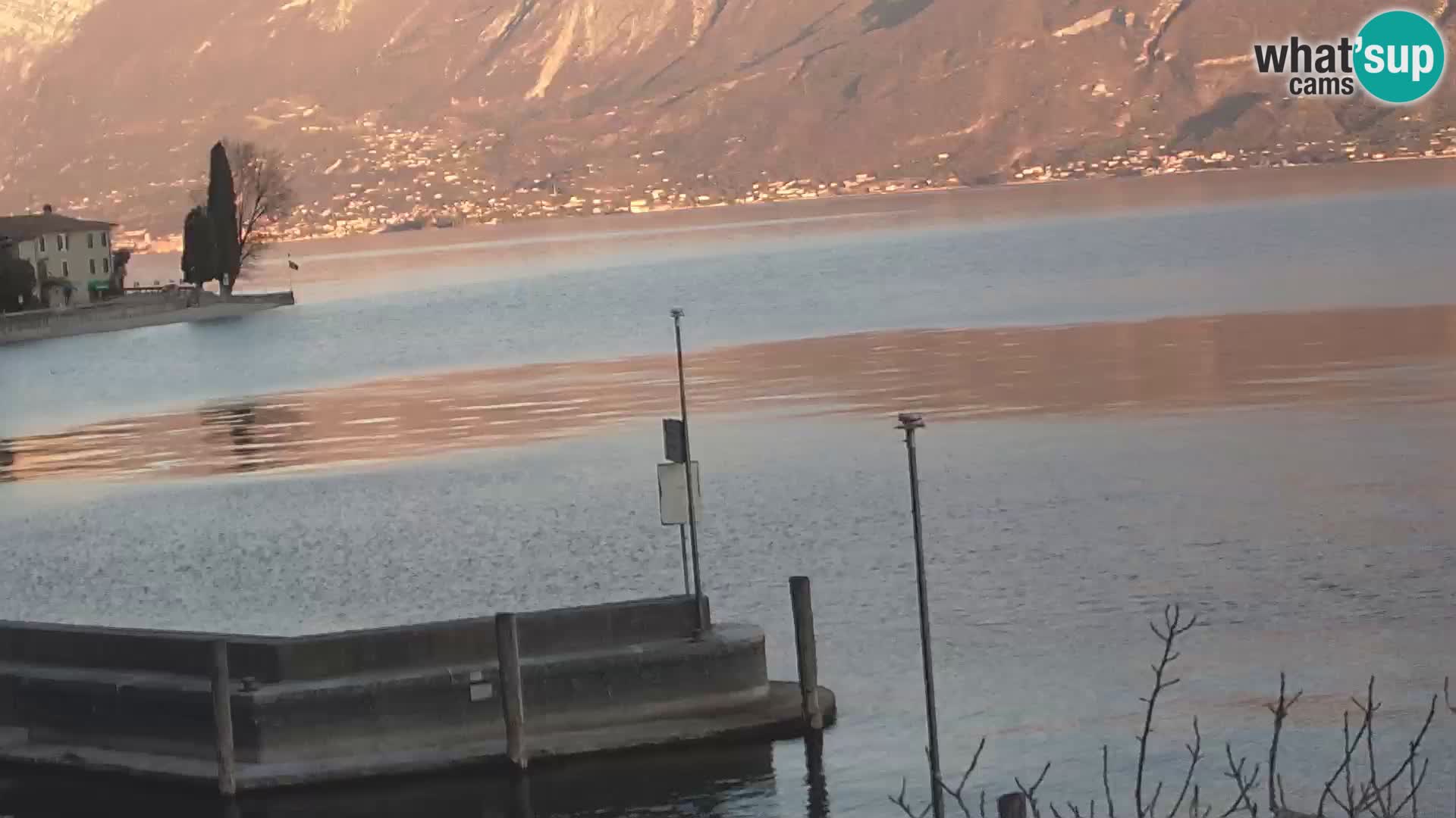 Webcam PRA’ DE LA FAM – Porto di Tignale – Windsurfer Garda Lake