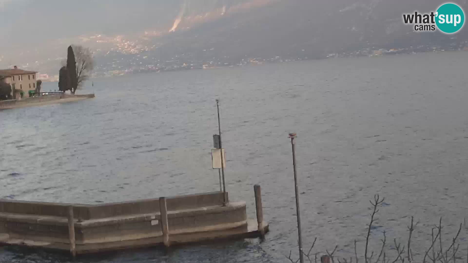 Webcam PRA’ DE LA FAM – Porto di Tignale – Windsurfer Garda Lake