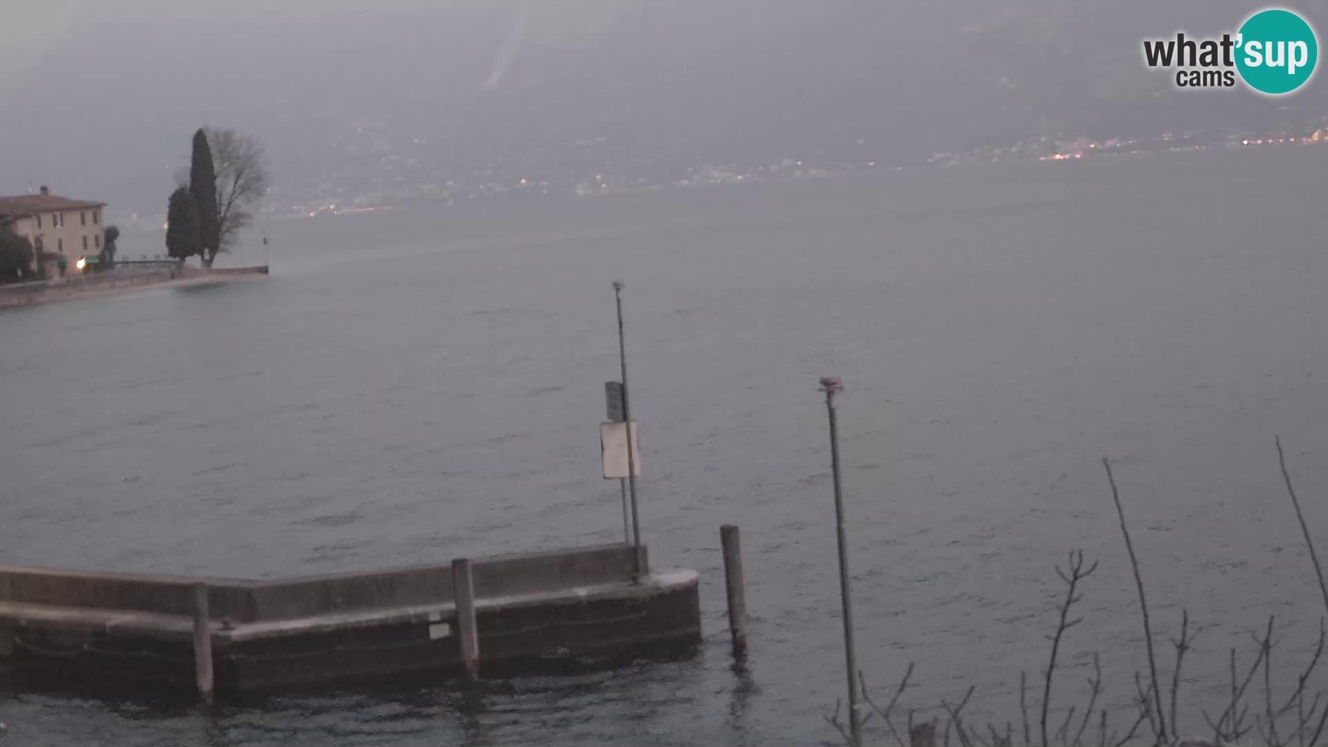 Webcam PRA’ DE LA FAM – Porto di Tignale – Windsurfer Garda Lake