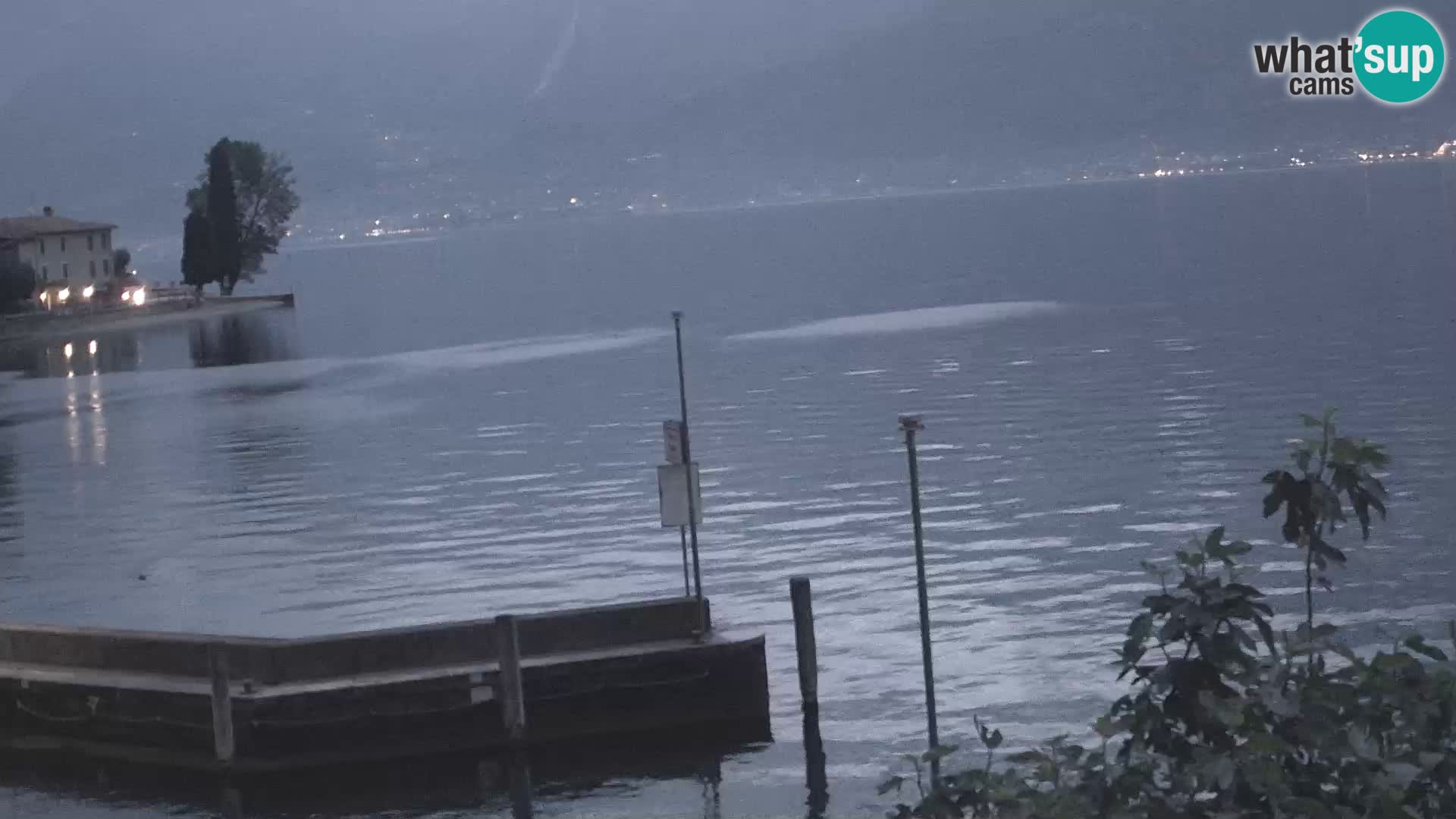PRA’ DE LA FAM – Porto di Tignale – Windsurfer lago de Garda