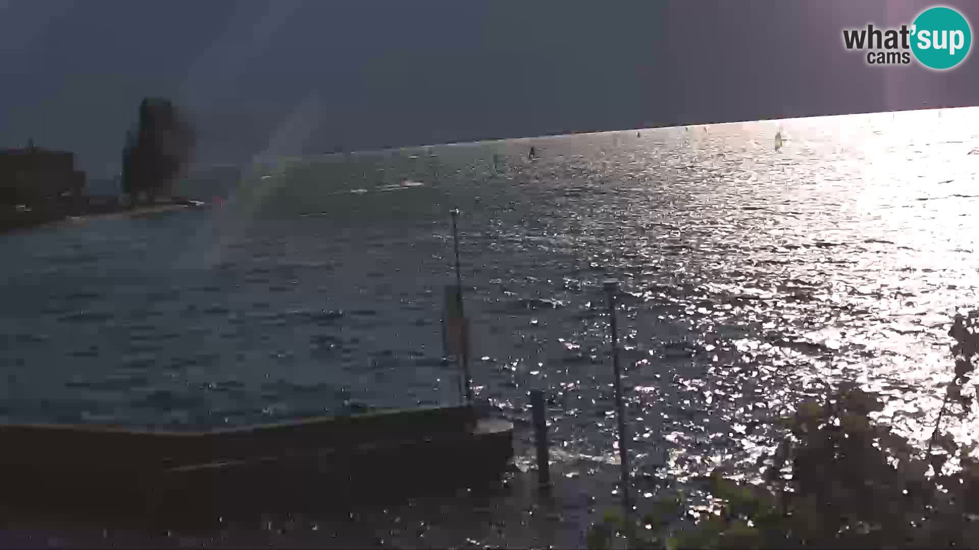 Webcam PRA’ DE LA FAM – Porto di Tignale – Windsurfer Garda Lake