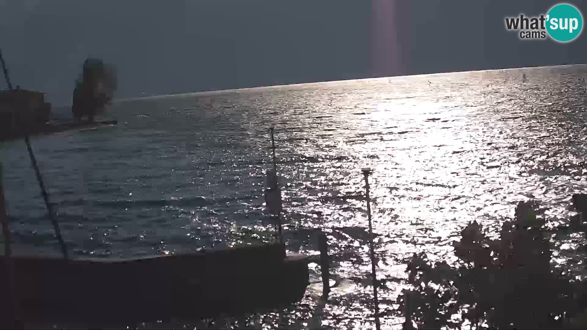 PRA’ DE LA FAM – Porto di Tignale – Windsurfer lago de Garda
