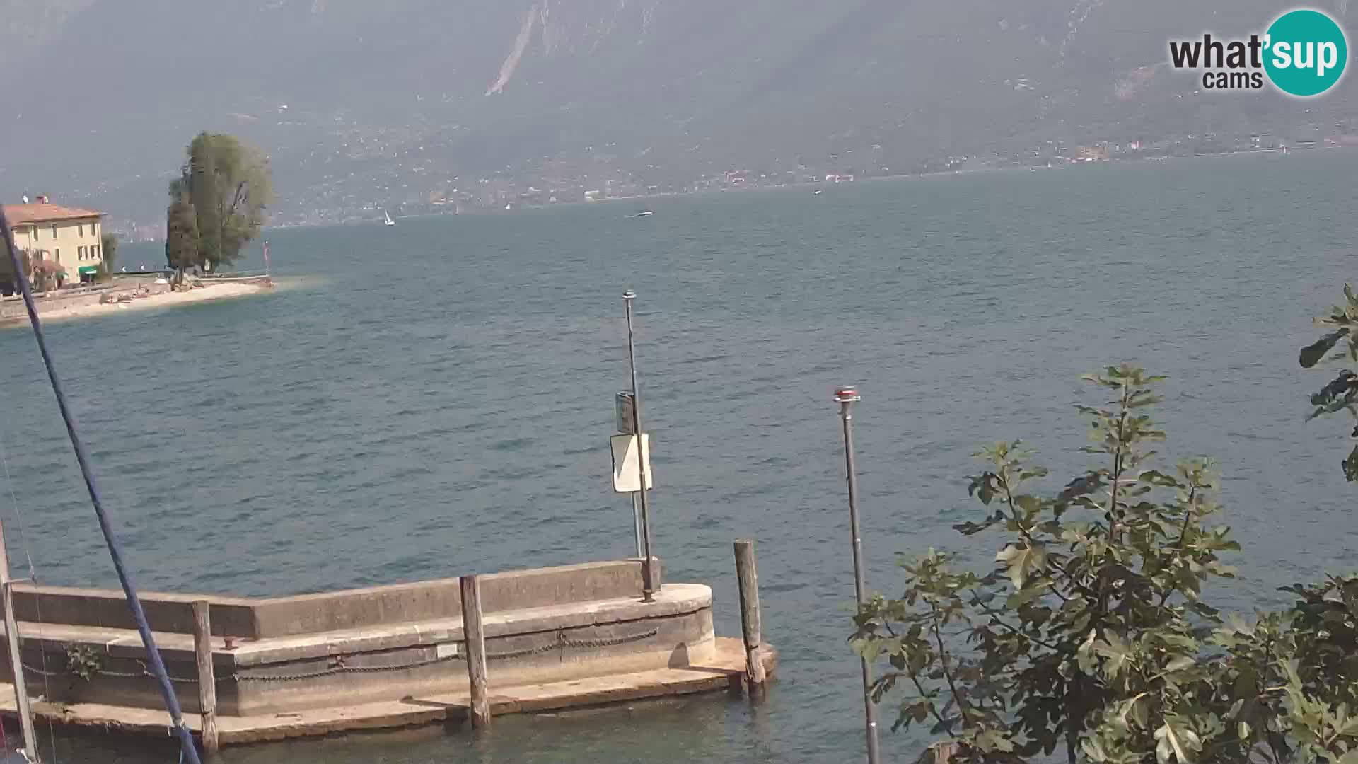 PRA’ DE LA FAM – Porto di Tignale – Windsurfer lago de Garda