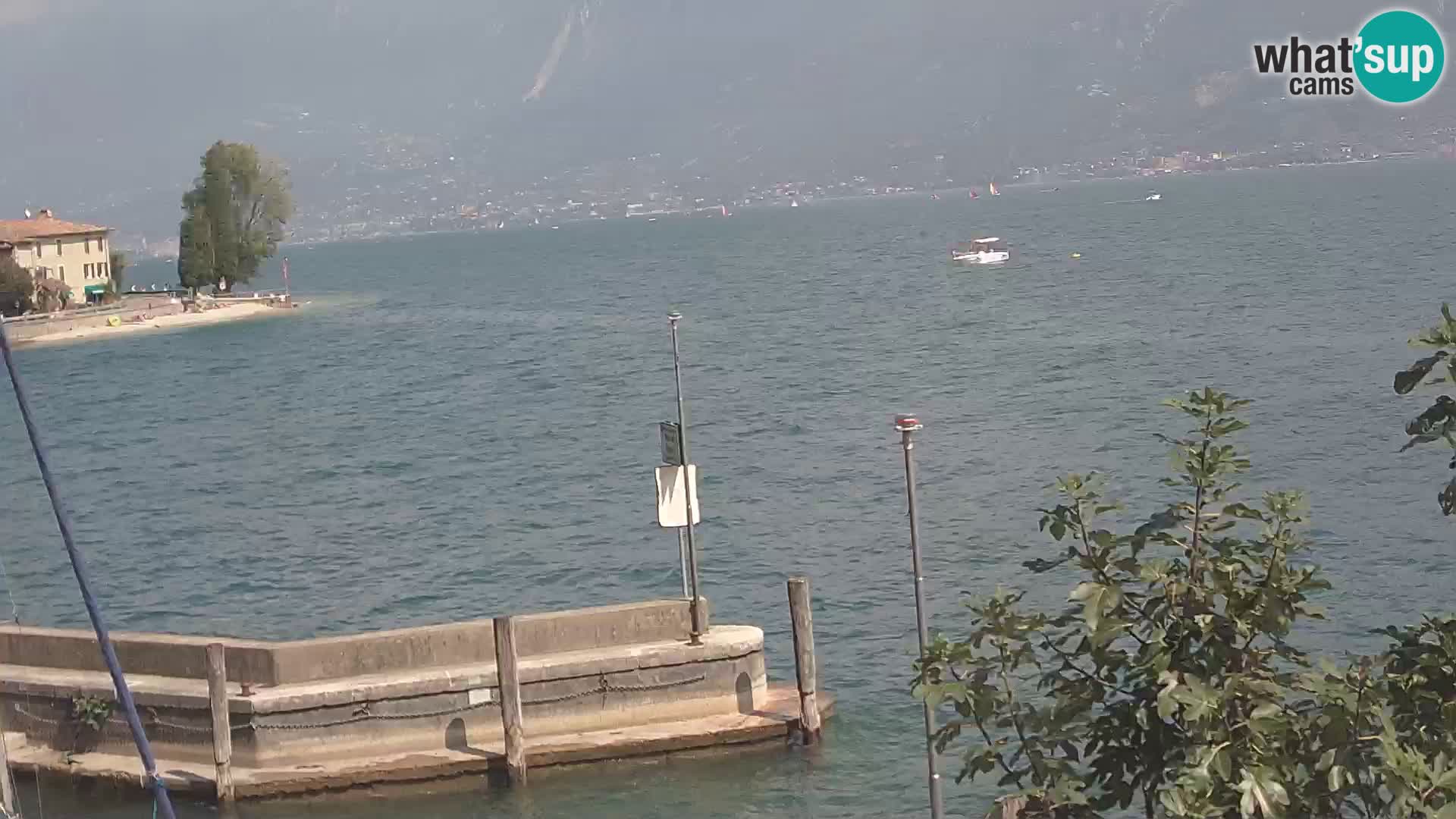 PRA’ DE LA FAM – Porto di Tignale – Windsurfer lac de Garde