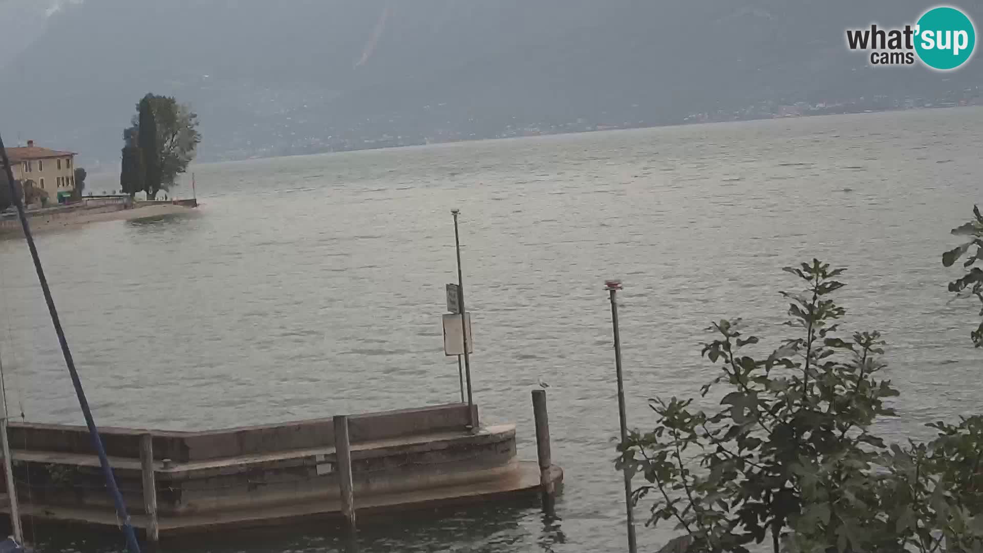 PRA’ DE LA FAM – Porto di Tignale – Windsurfer lago de Garda