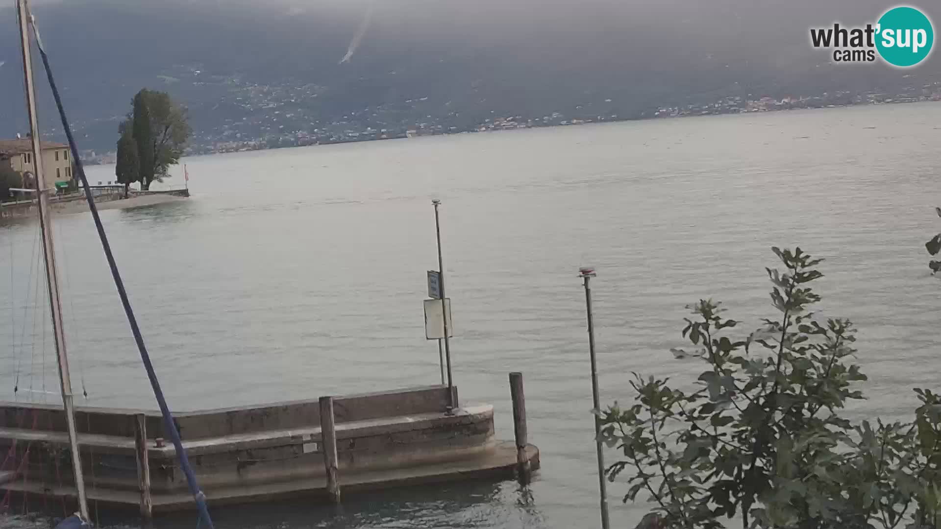 PRA’ DE LA FAM – Porto di Tignale – Windsurfer lago de Garda