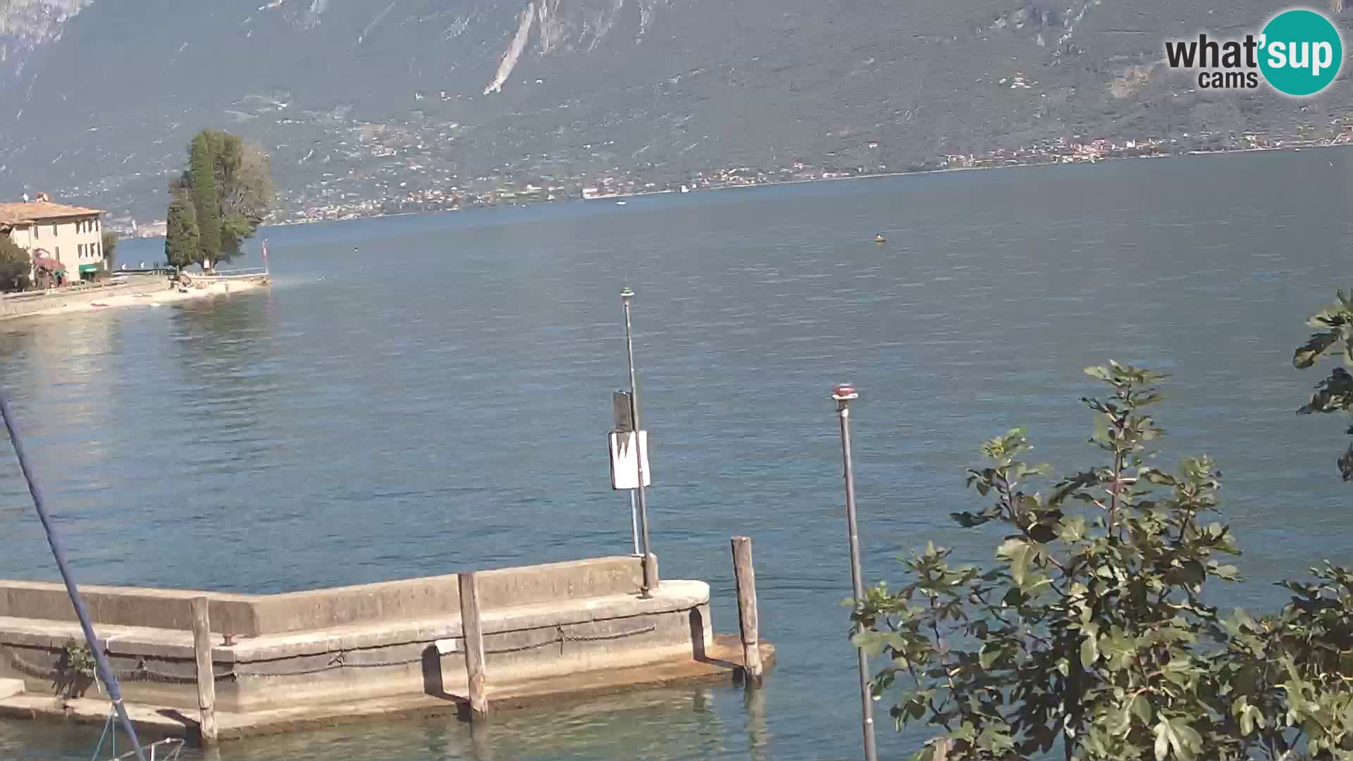PRA’ DE LA FAM – Porto di Tignale – Windsurfer lago de Garda