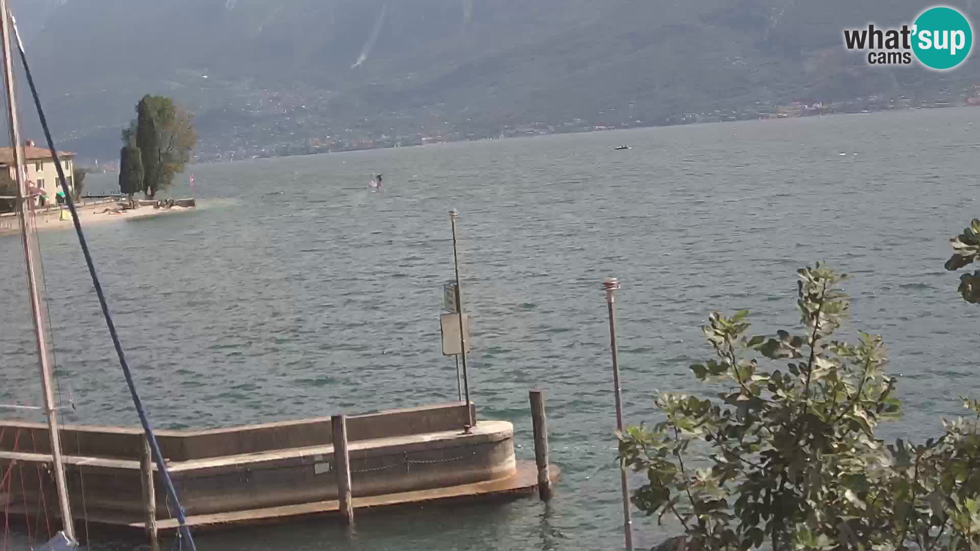 Webcam PRA’ DE LA FAM – Porto di Tignale – Windsurfer Garda Lake
