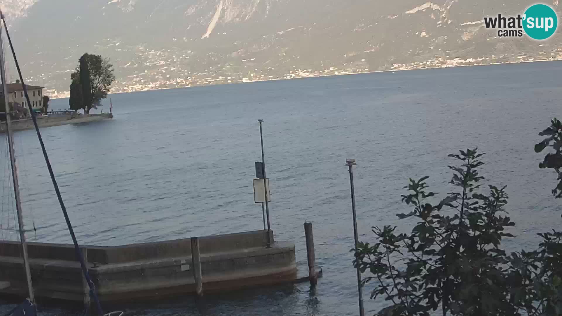 Webcam PRA’ DE LA FAM – Porto di Tignale – Windsurfer Garda Lake