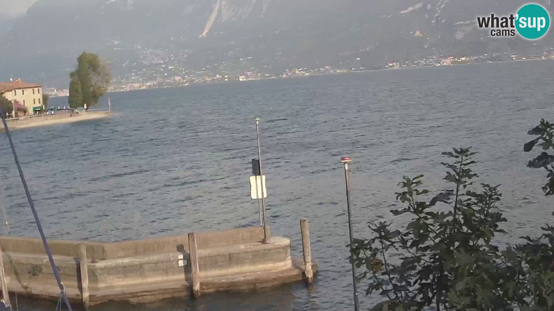 Webcam PRA’ DE LA FAM – Porto di Tignale – Windsurfer Garda Lake
