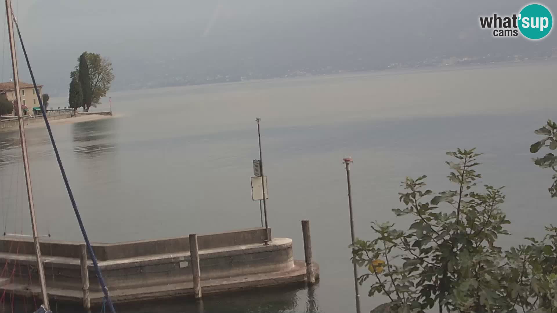 PRA’ DE LA FAM – Porto di Tignale – Windsurfer lago de Garda
