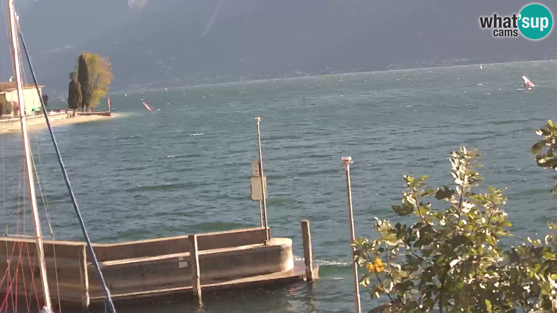 PRA’ DE LA FAM – Porto di Tignale – Windsurfer lac de Garde
