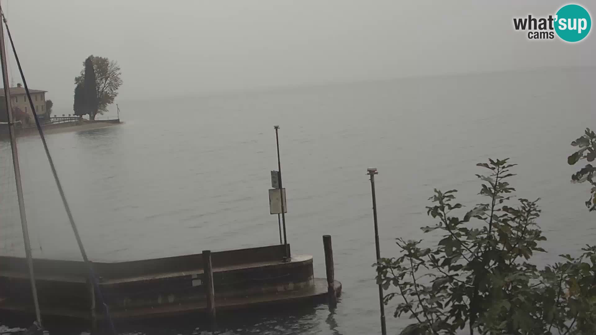 PRA’ DE LA FAM – Porto di Tignale – Windsurfer lago de Garda