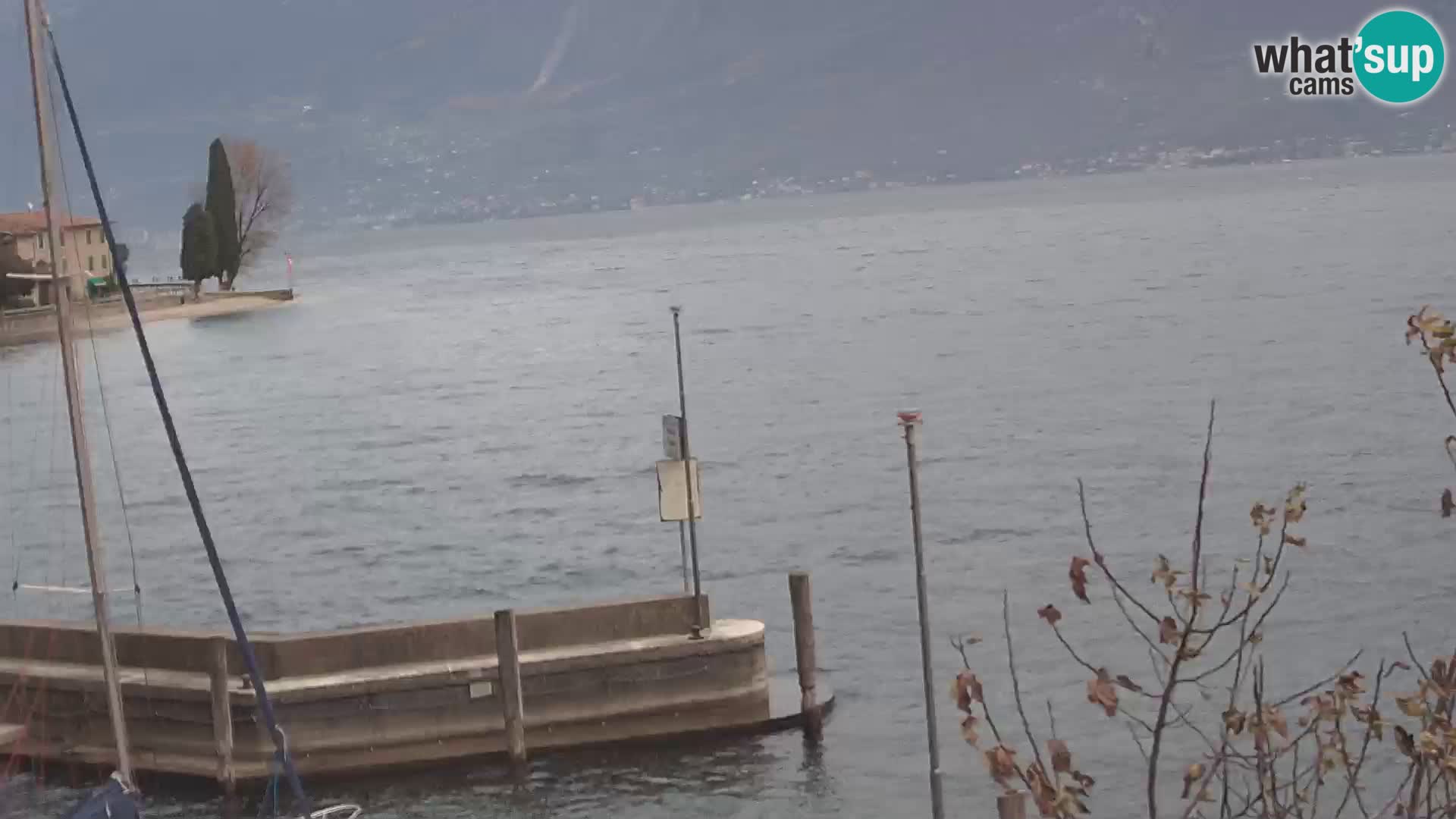 PRA’ DE LA FAM – Porto di Tignale – Windsurfer Garda jezero