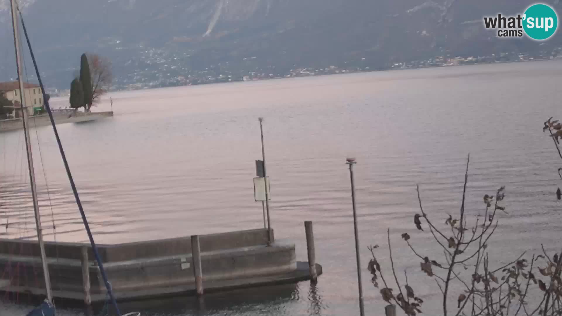 PRA’ DE LA FAM – Porto di Tignale – Windsurfer Gardsko jezero