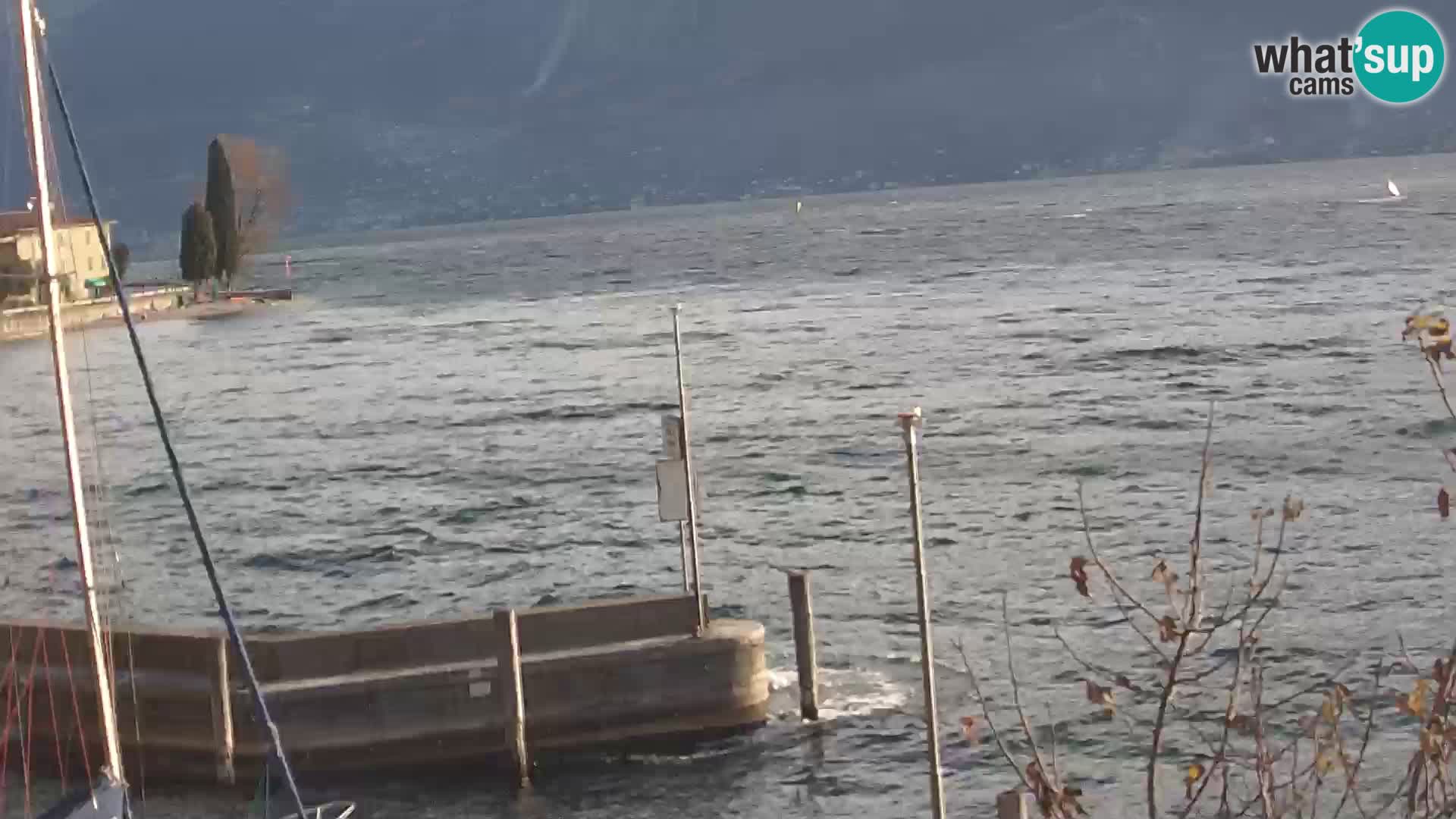 PRA’ DE LA FAM – Porto di Tignale – Windsurfer Garda jezero