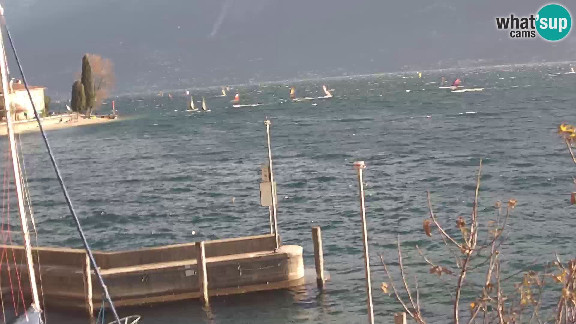 Webcam PRA’ DE LA FAM – Porto di Tignale – Windsurfer Garda Lake