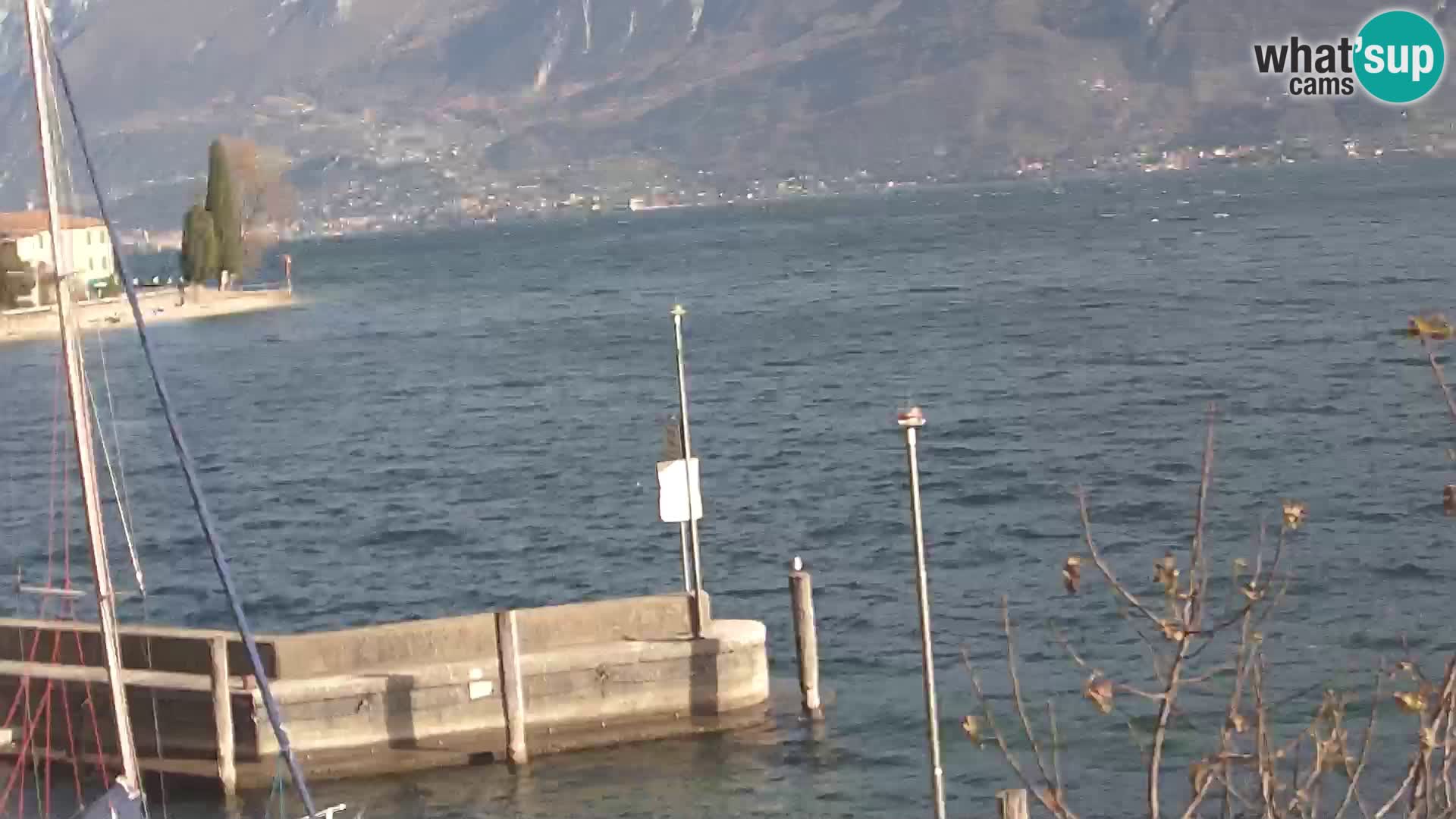 PRA’ DE LA FAM – Porto di Tignale – Windsurfer Garda jezero