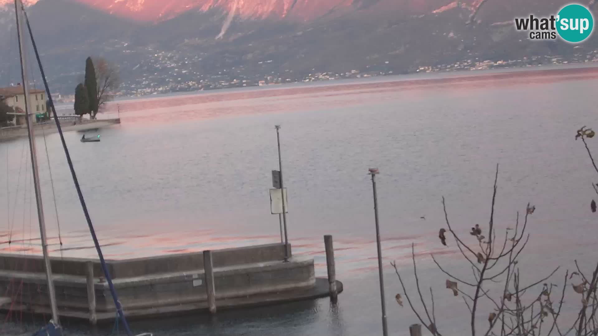 Webcam PRA’ DE LA FAM – Porto di Tignale – Windsurfer Garda Lake