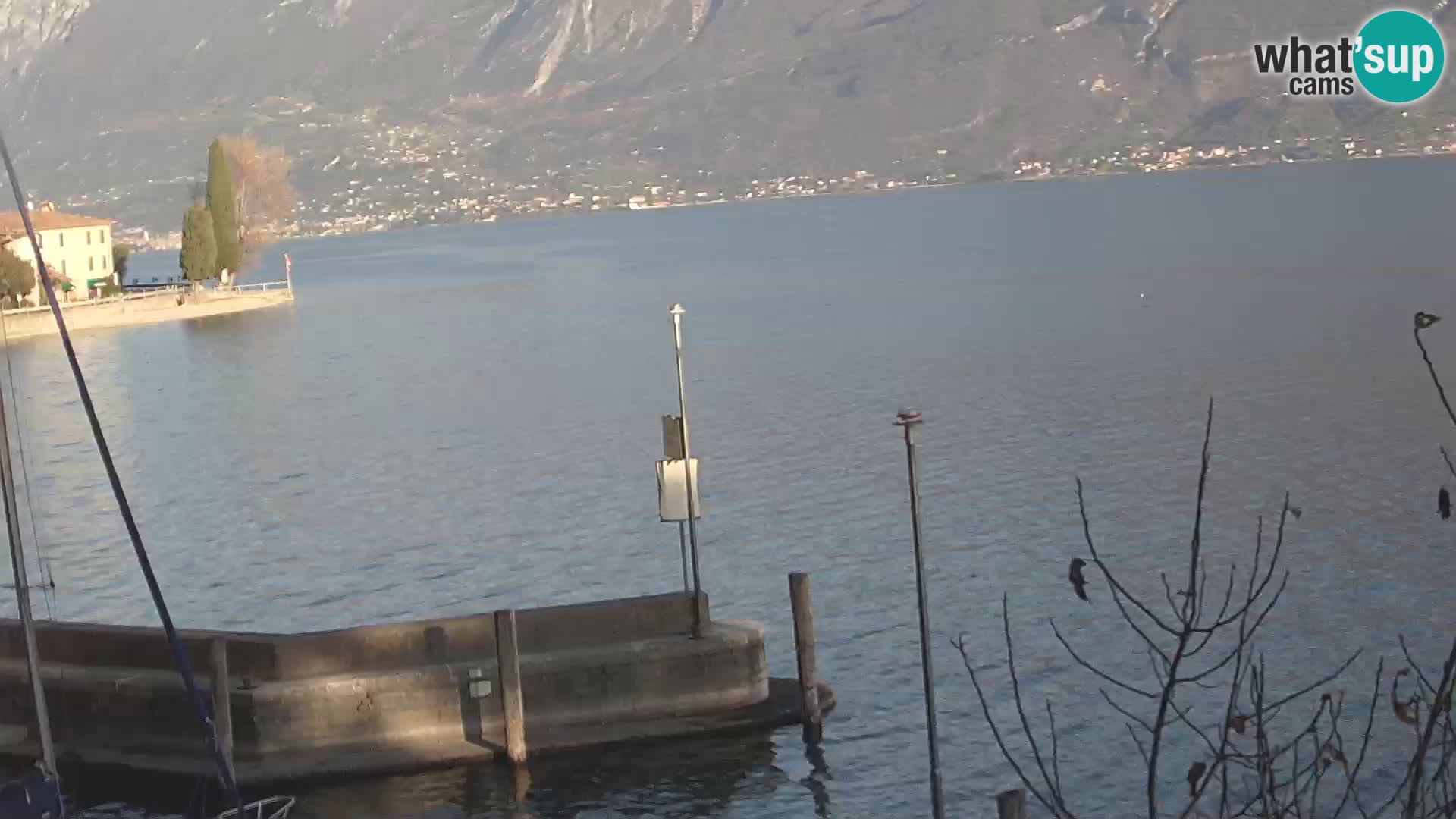 PRA’ DE LA FAM – Porto di Tignale – Windsurfer Gardsko jezero