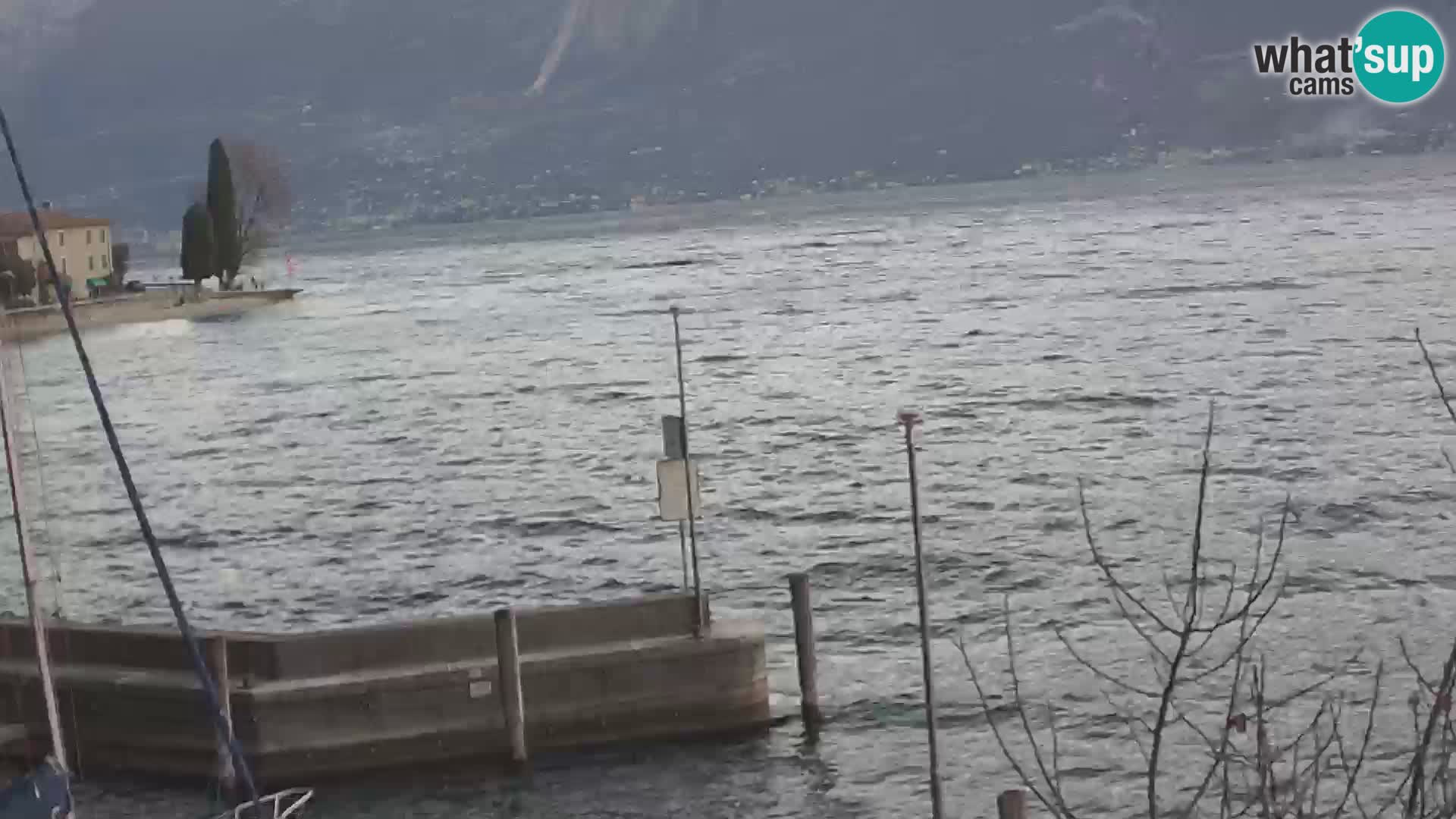 Webcam PRA’ DE LA FAM – Porto di Tignale – Windsurfer Garda Lake