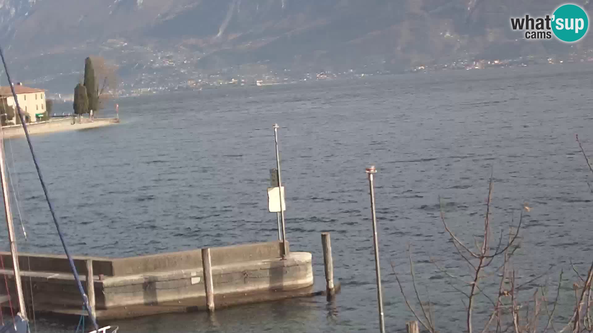 Webcam PRA’ DE LA FAM – Porto di Tignale – Windsurfer Garda Lake