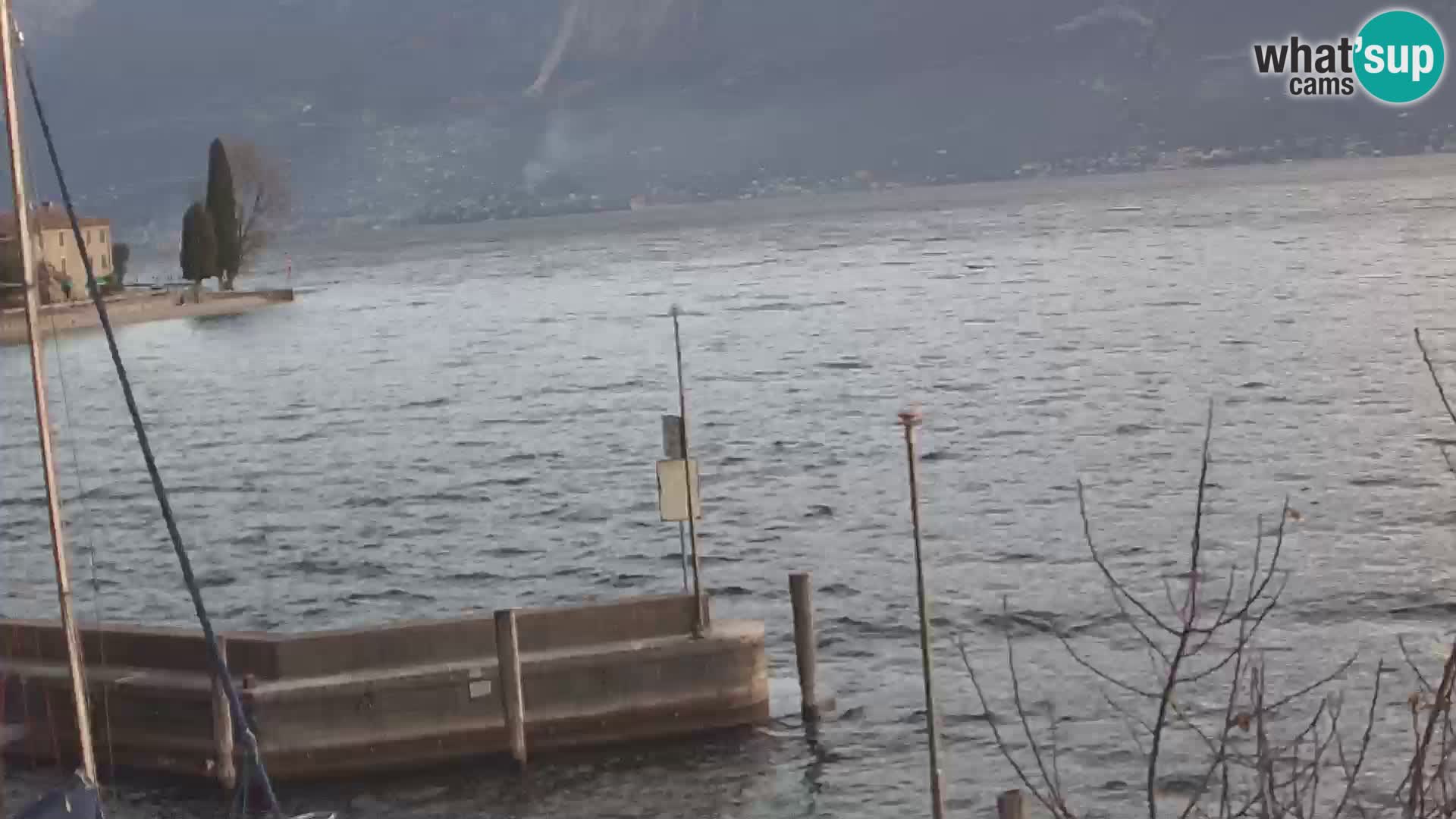 PRA’ DE LA FAM – Porto di Tignale – Windsurfer lac de Garde