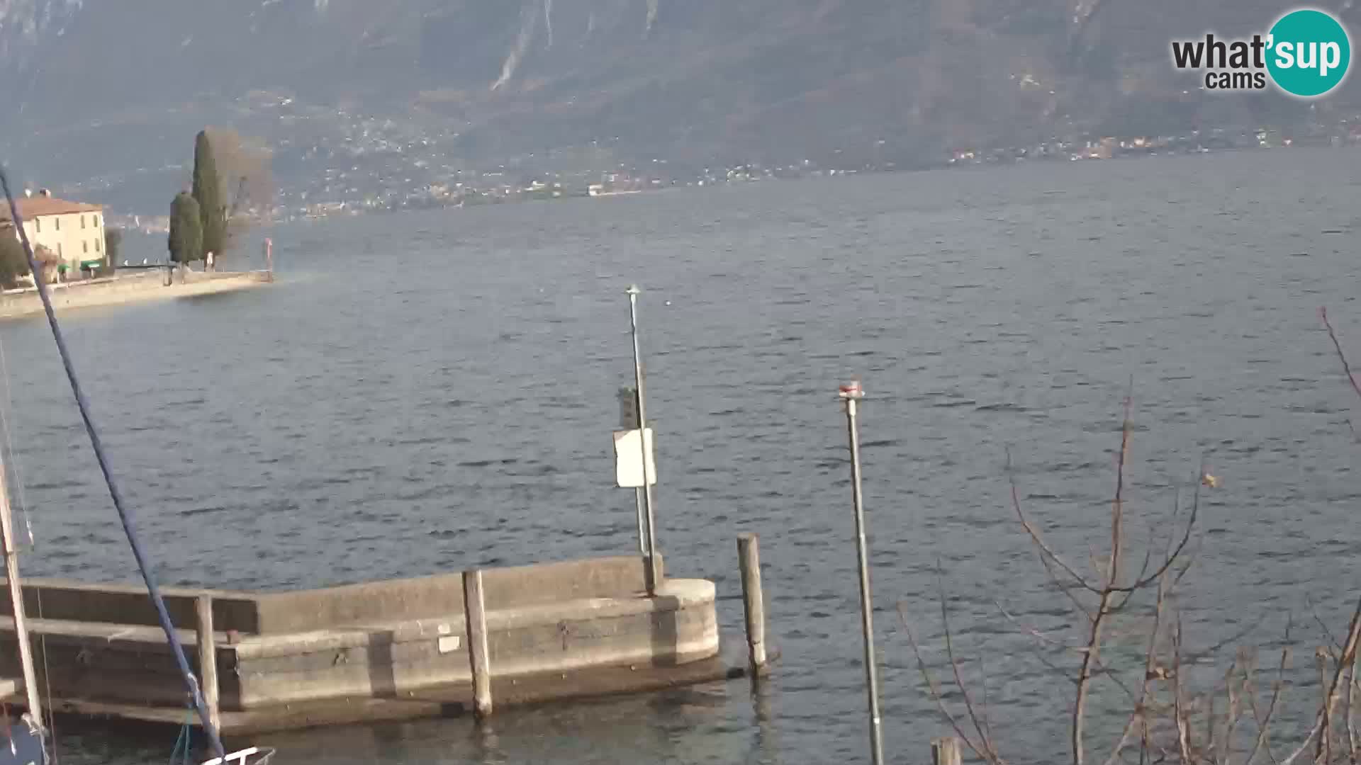 PRA’ DE LA FAM – Porto di Tignale – Windsurfer lago de Garda