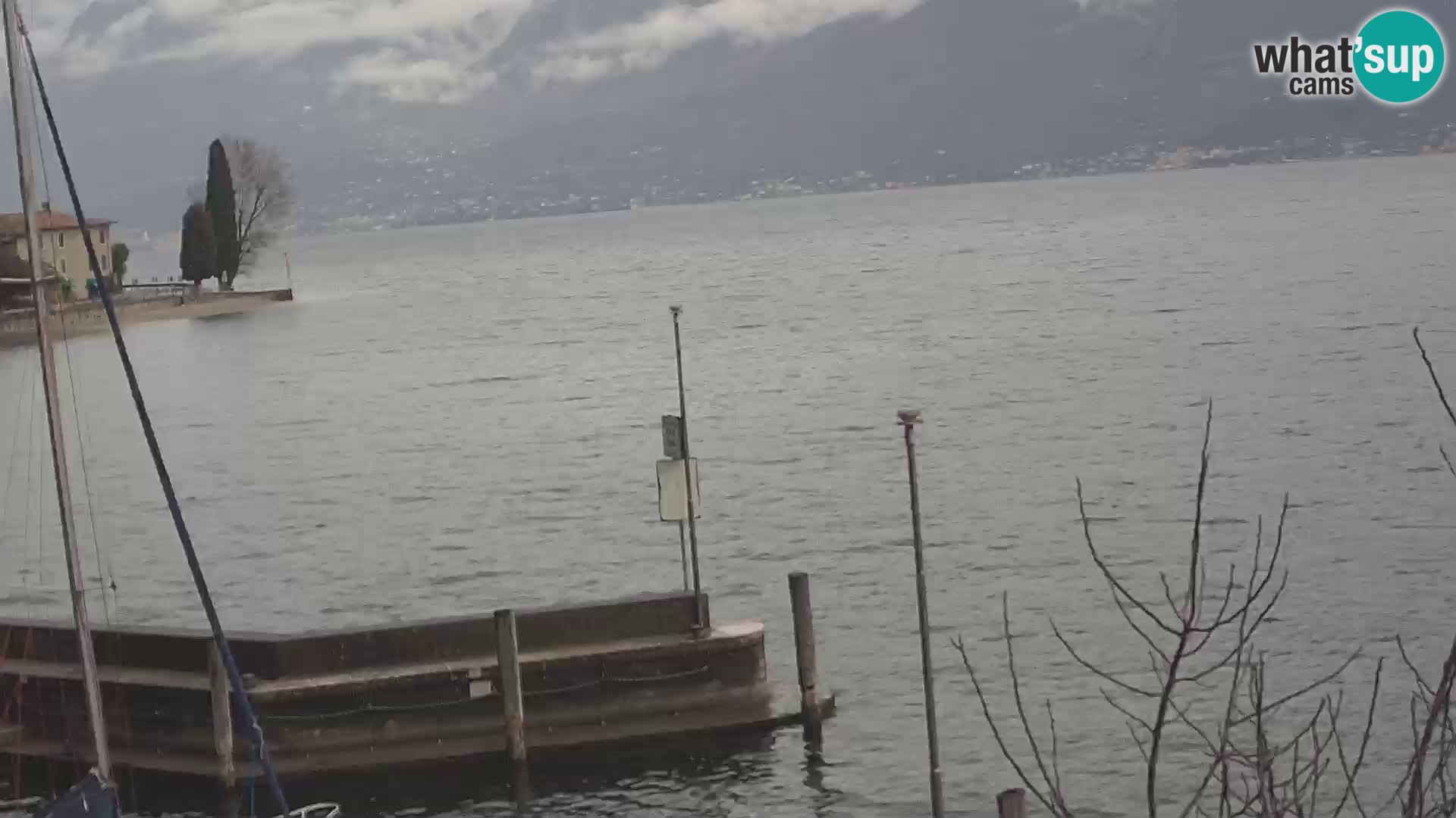 PRA’ DE LA FAM – Porto di Tignale – Windsurfer lago de Garda