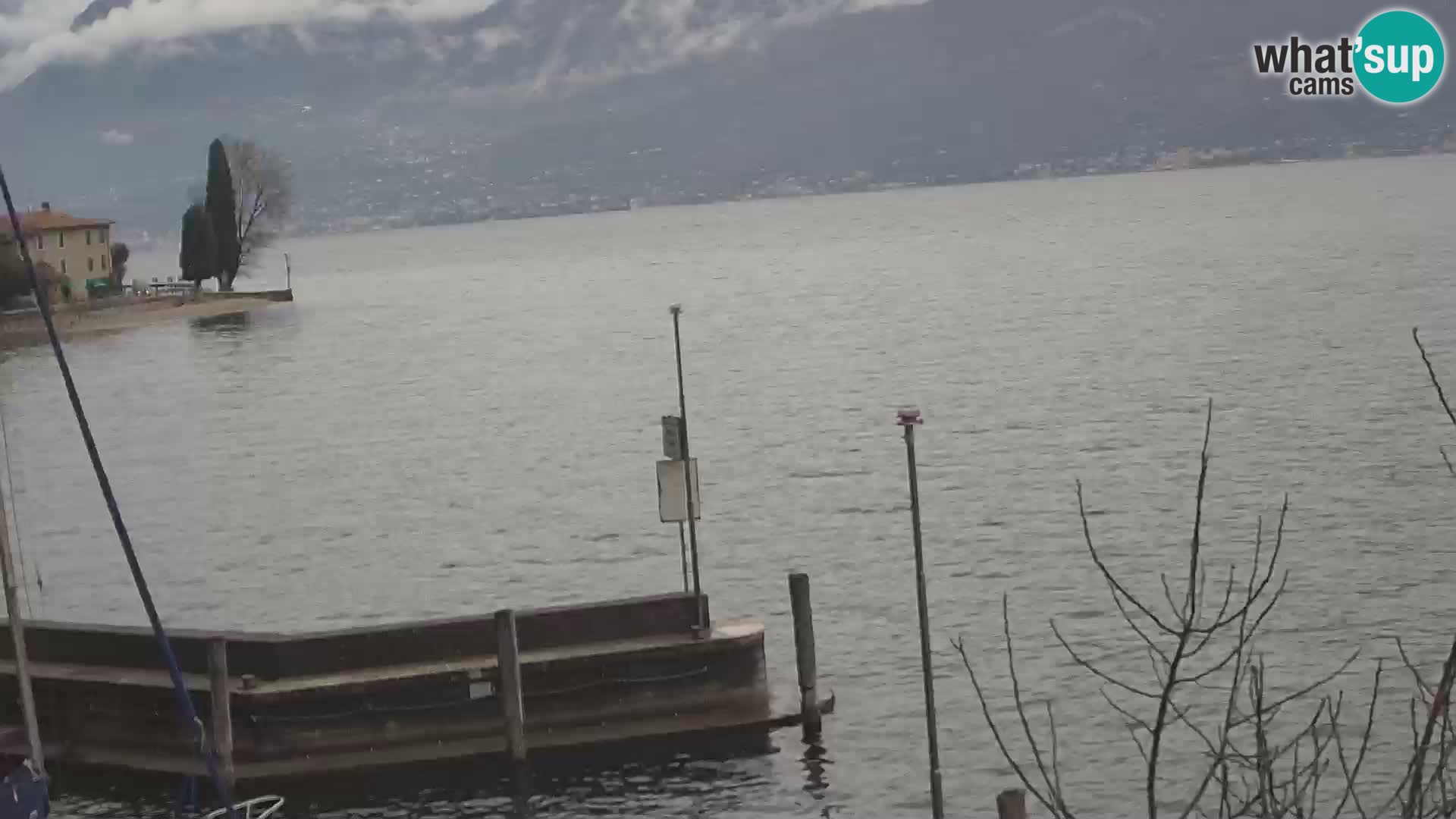 PRA’ DE LA FAM – Porto di Tignale – Windsurfer lago de Garda