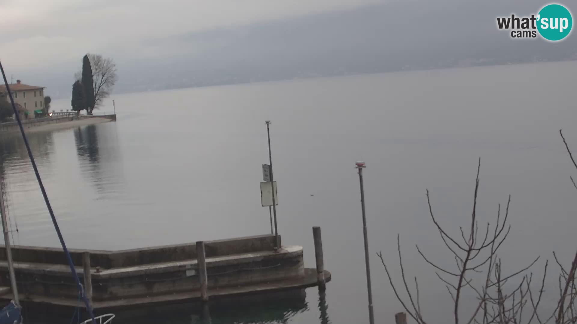 PRA’ DE LA FAM – Porto di Tignale – Windsurfer lago de Garda