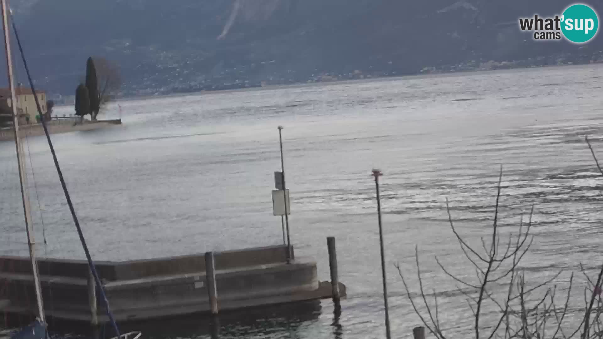 PRA’ DE LA FAM – Porto di Tignale – Windsurfer lac de Garde