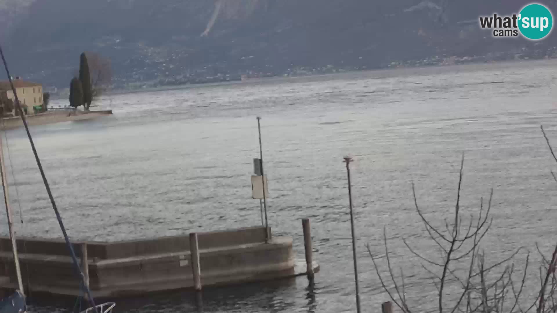 PRA’ DE LA FAM – Porto di Tignale – Windsurfer lago de Garda