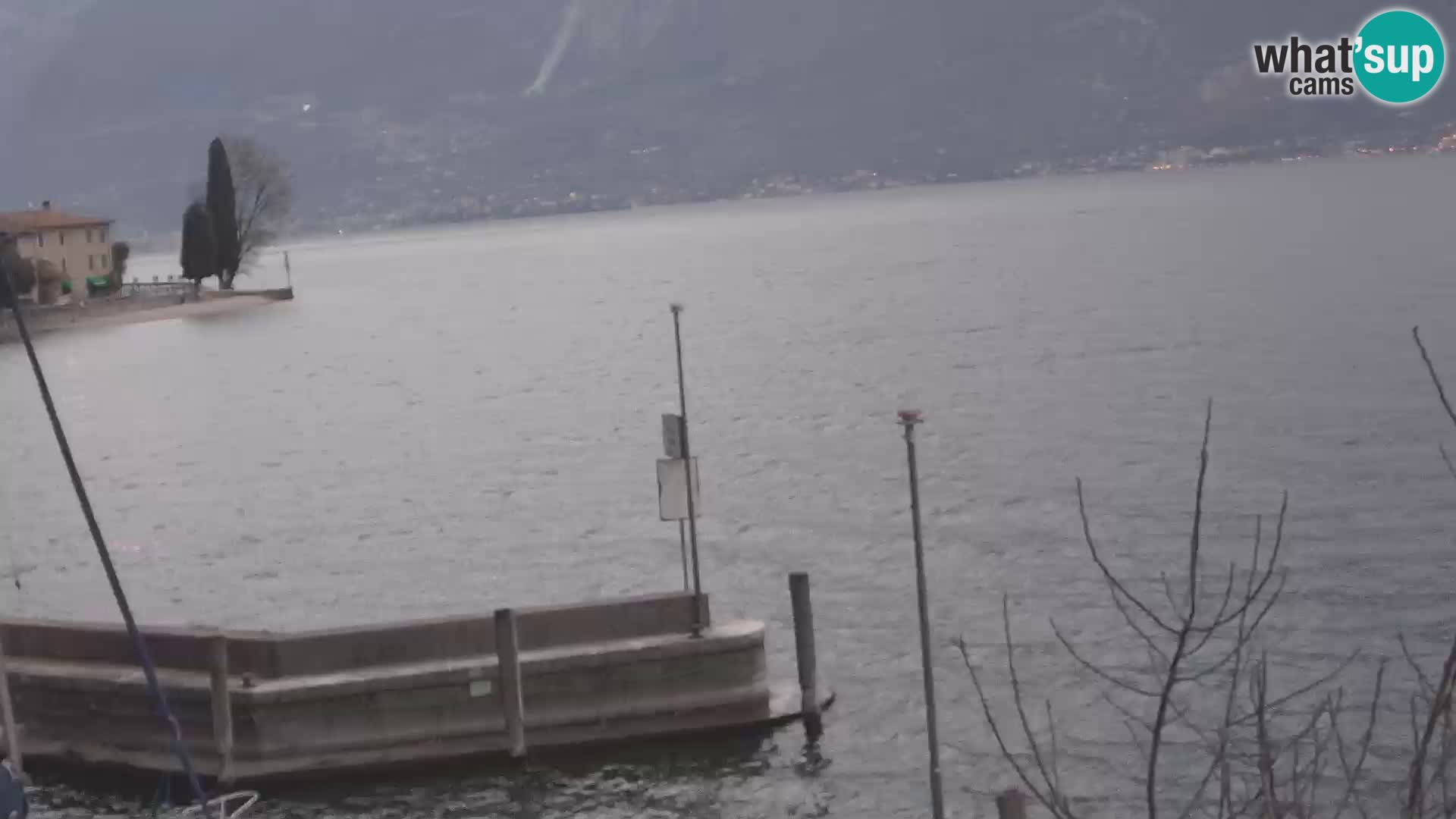 PRA’ DE LA FAM – Porto di Tignale – Windsurfer lago de Garda