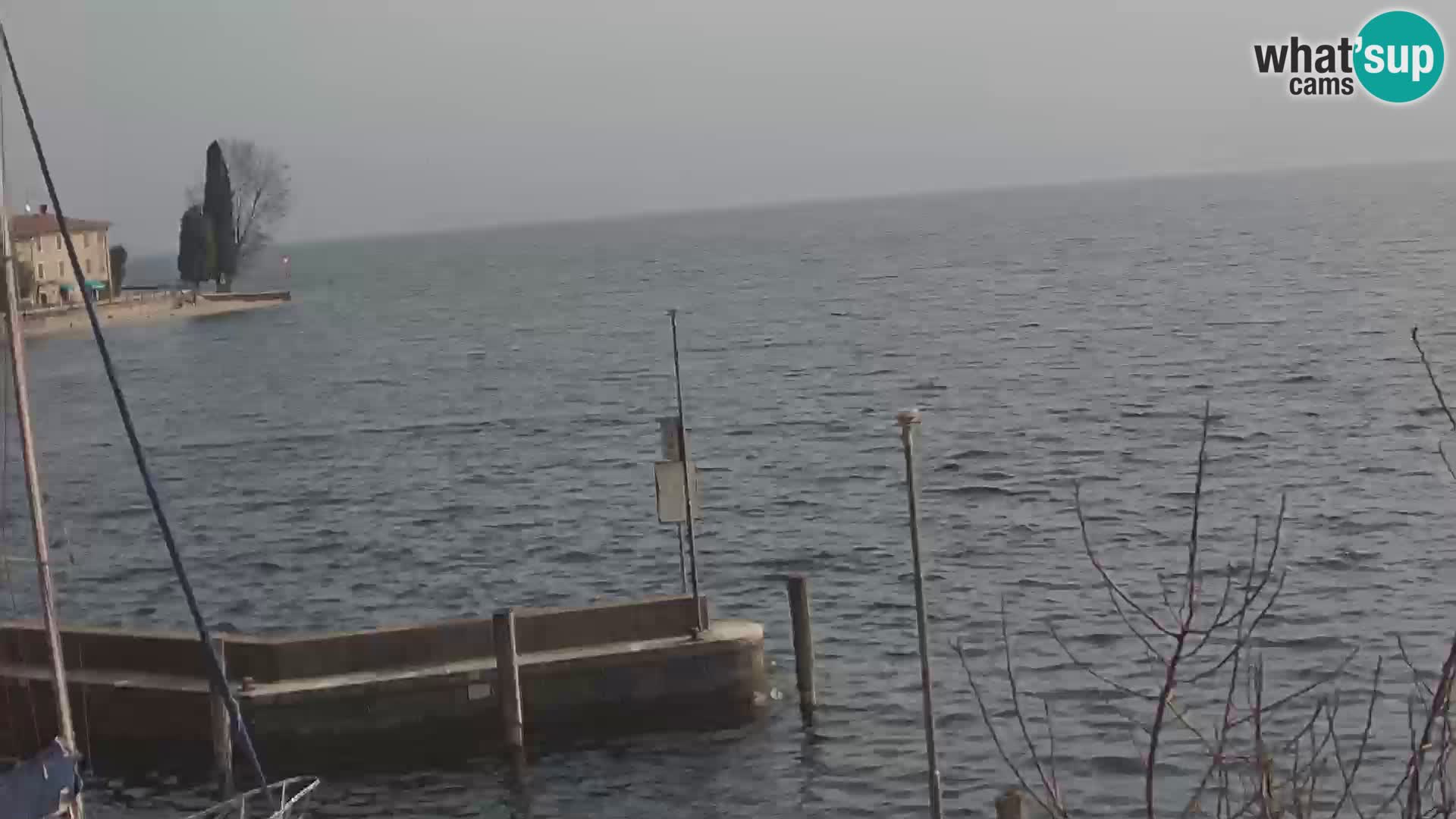 Webcam PRA’ DE LA FAM – Porto di Tignale – Windsurfer Garda Lake