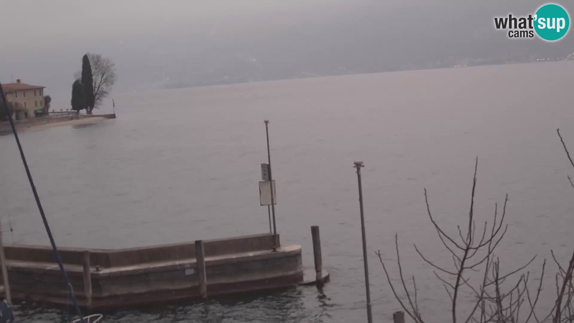 PRA’ DE LA FAM – Porto di Tignale – Windsurfer lac de Garde