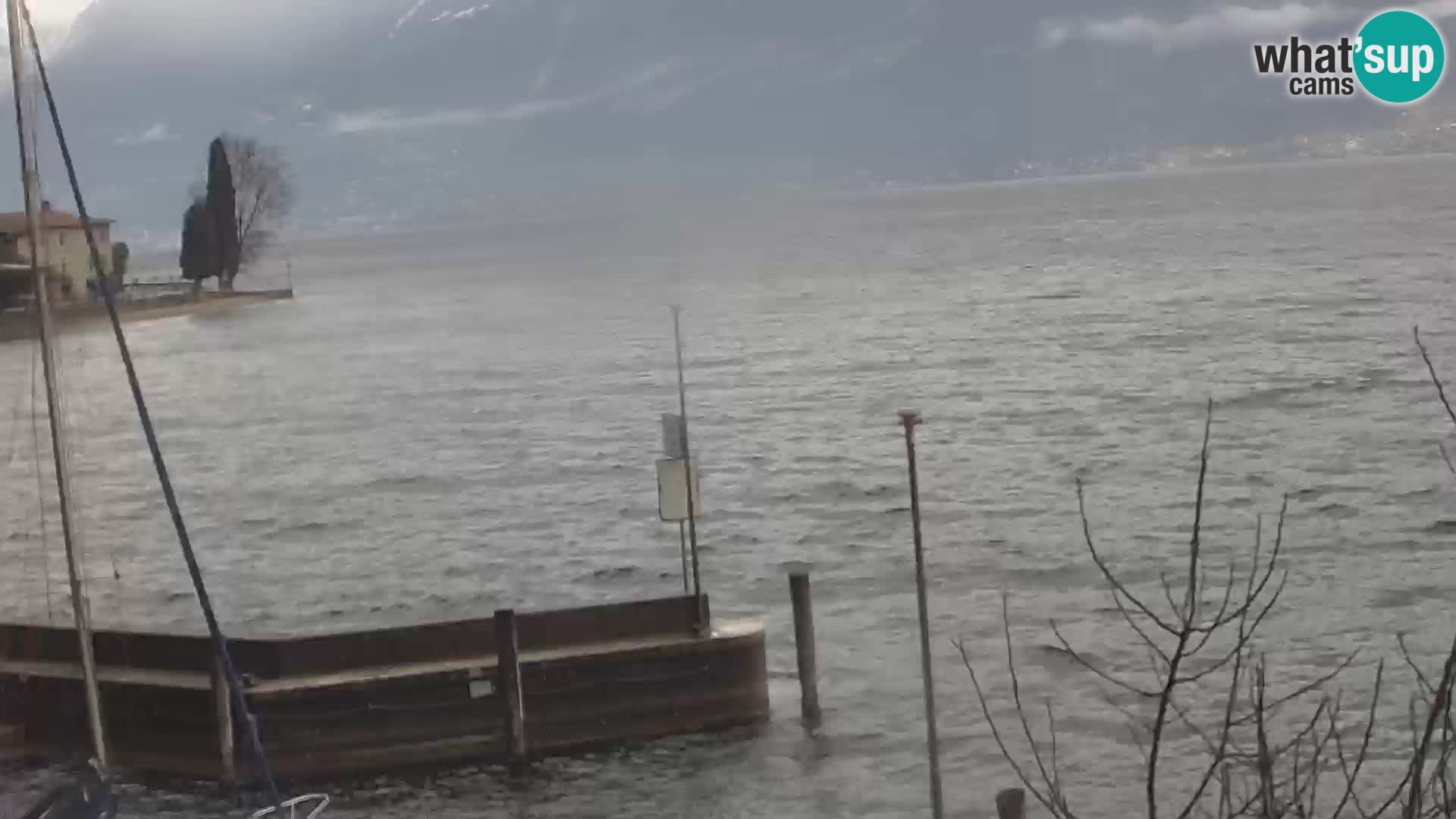 Webcam PRA’ DE LA FAM – Porto di Tignale – Windsurfer Garda Lake