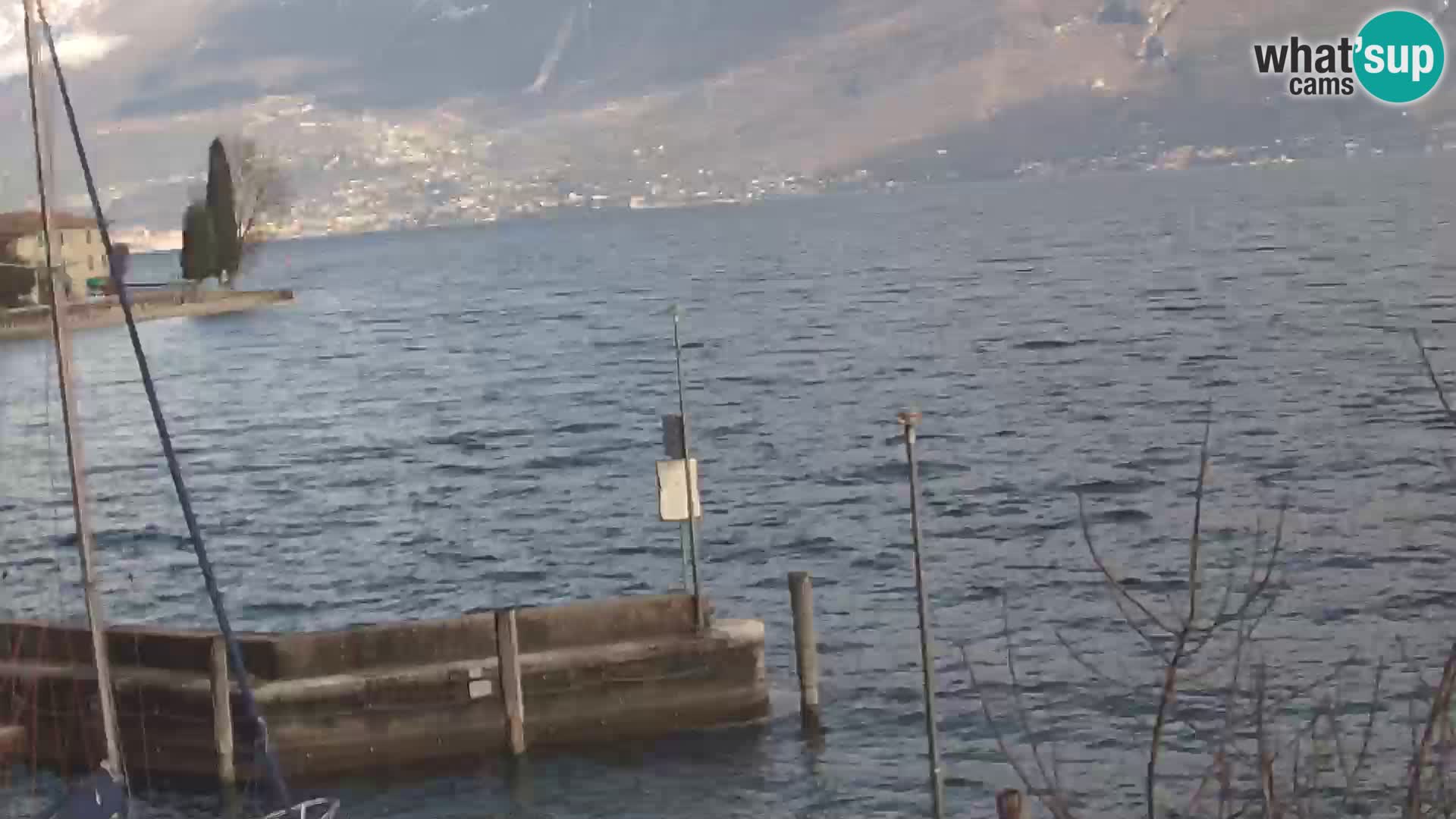 Webcam PRA’ DE LA FAM – Porto di Tignale – Windsurfer Garda Lake