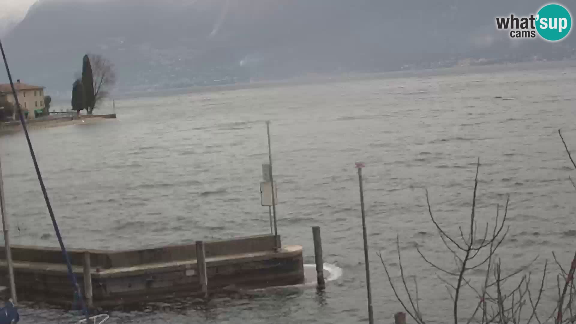 Webcam PRA’ DE LA FAM – Porto di Tignale – Windsurfer Garda Lake