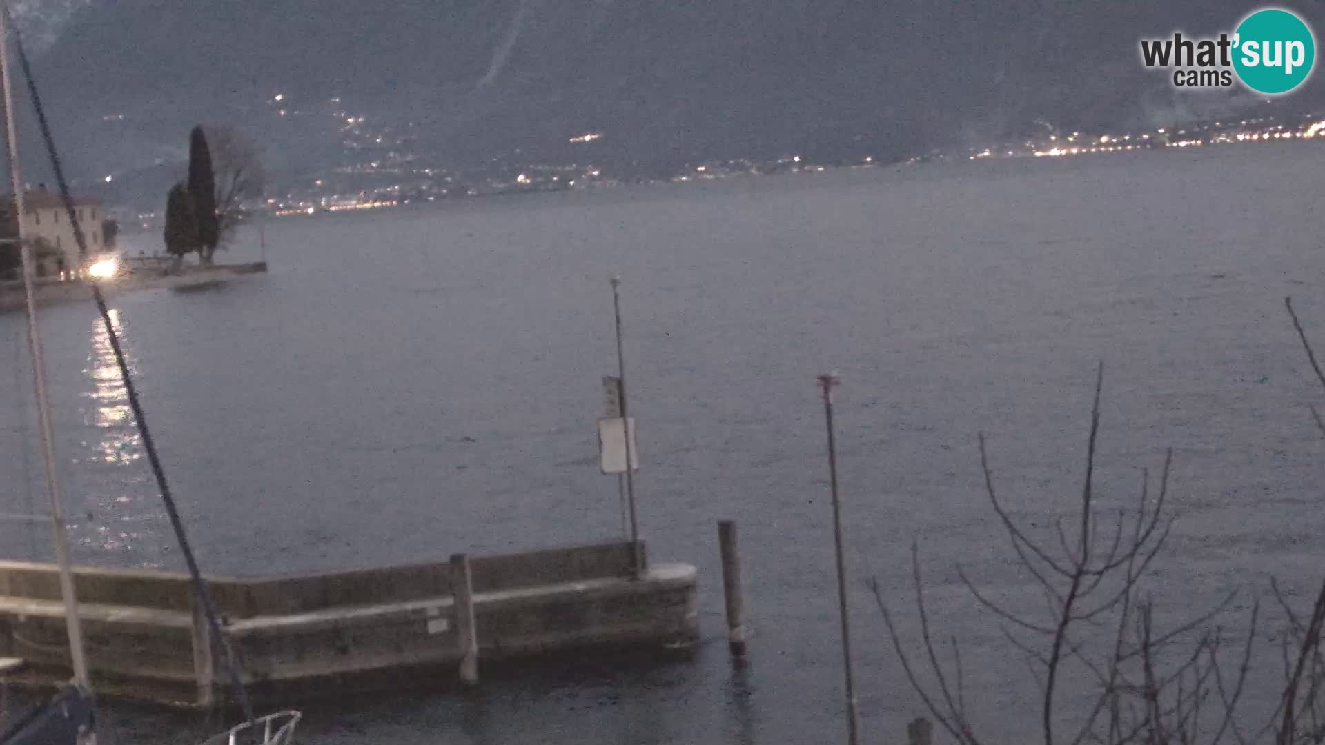 Webcam PRA’ DE LA FAM – Porto di Tignale – Windsurfer Garda Lake