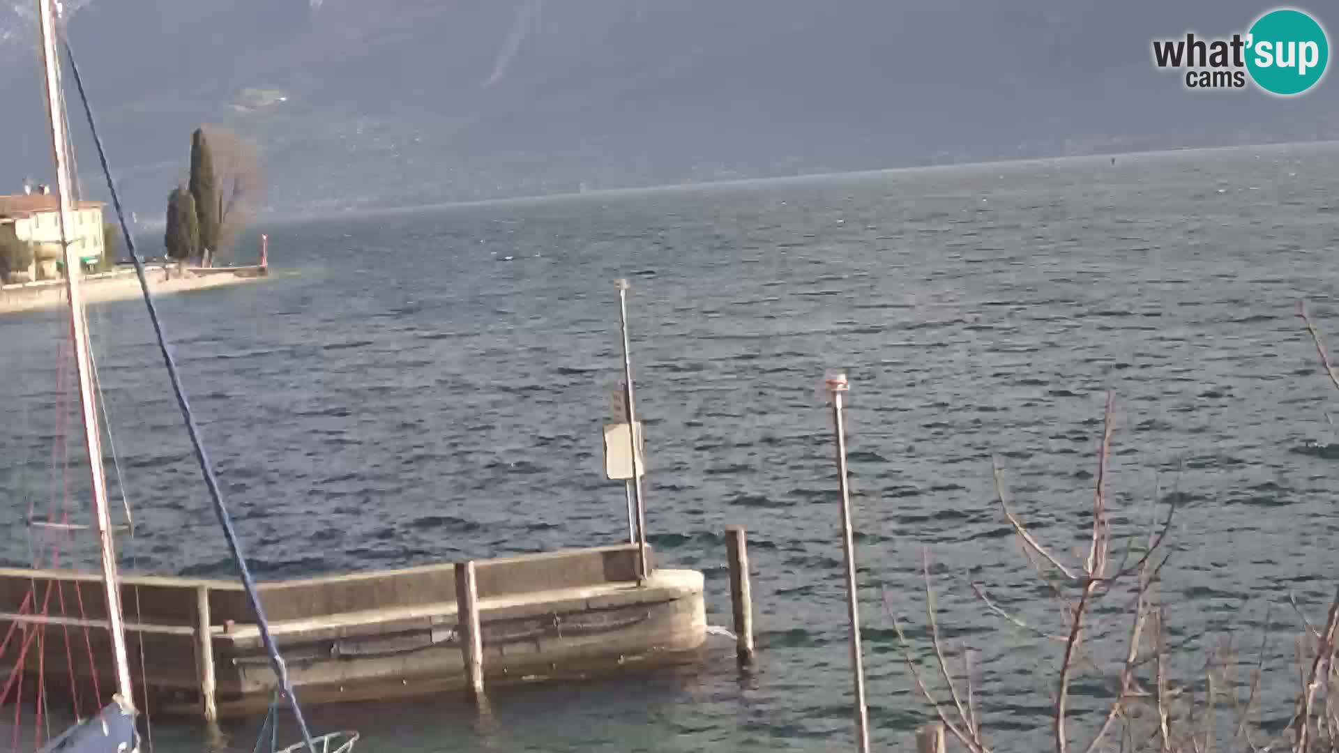 PRA’ DE LA FAM – Porto di Tignale – Windsurfer Gardsko jezero