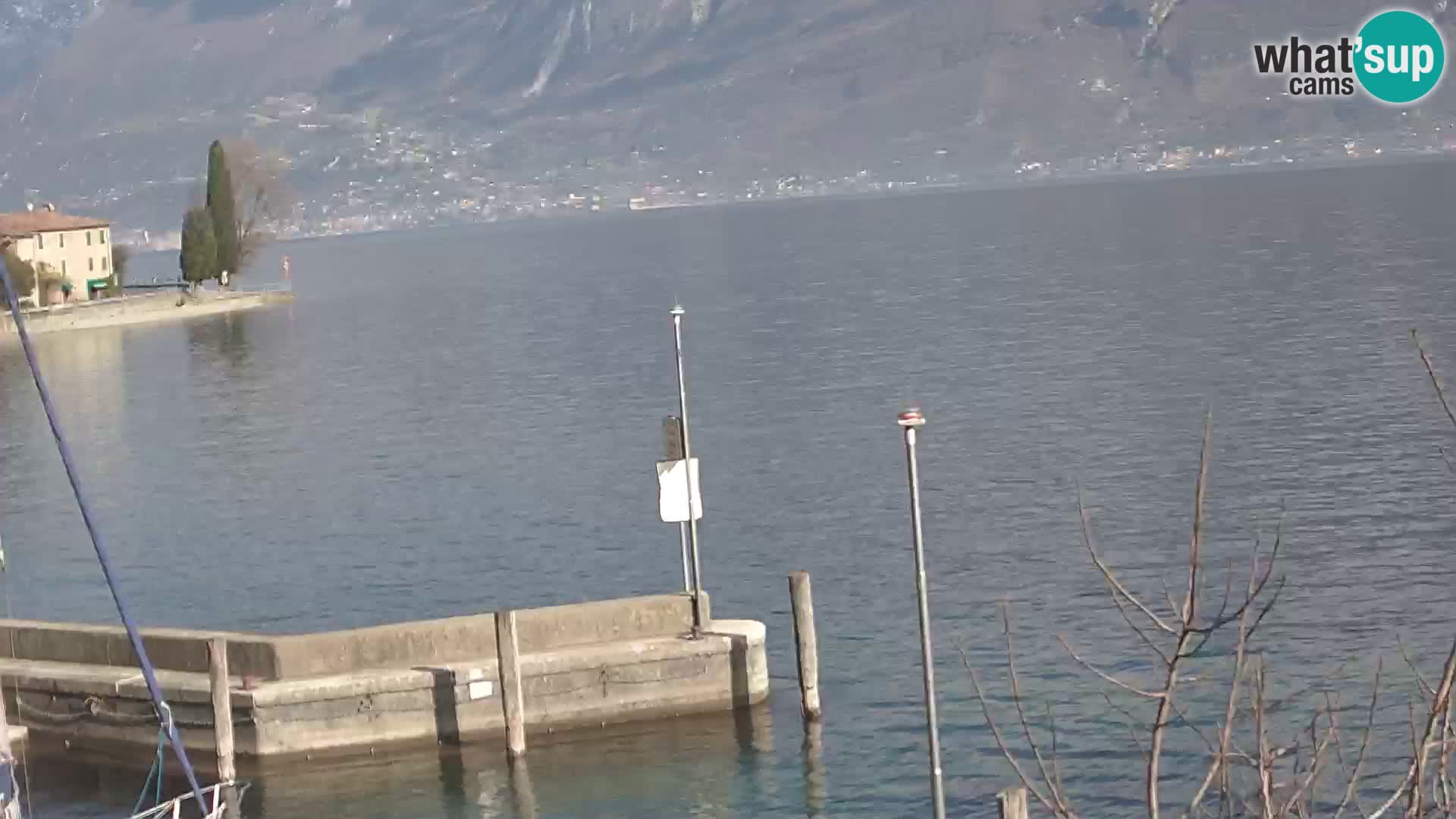 PRA’ DE LA FAM – Porto di Tignale – Windsurfer lago de Garda