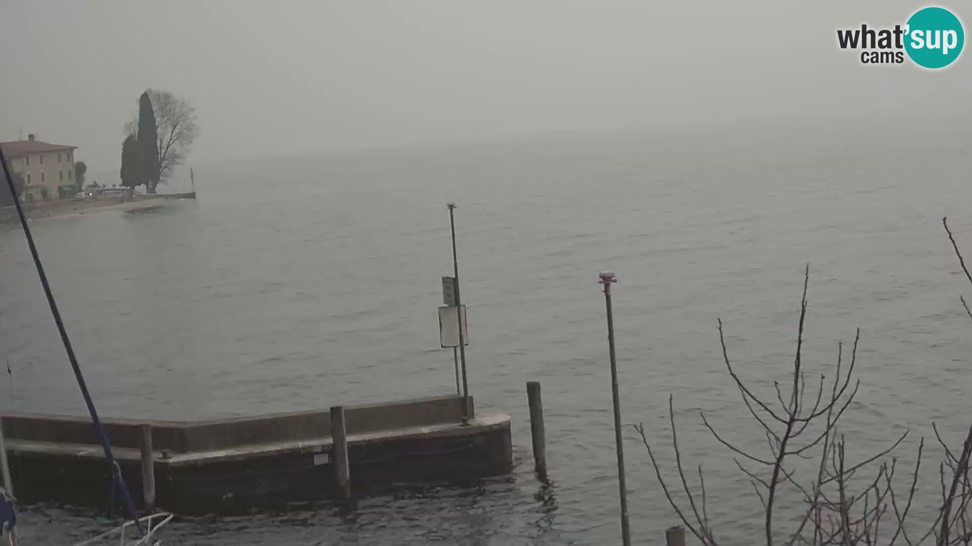 Webcam PRA’ DE LA FAM – Porto di Tignale – Windsurfer Garda Lake