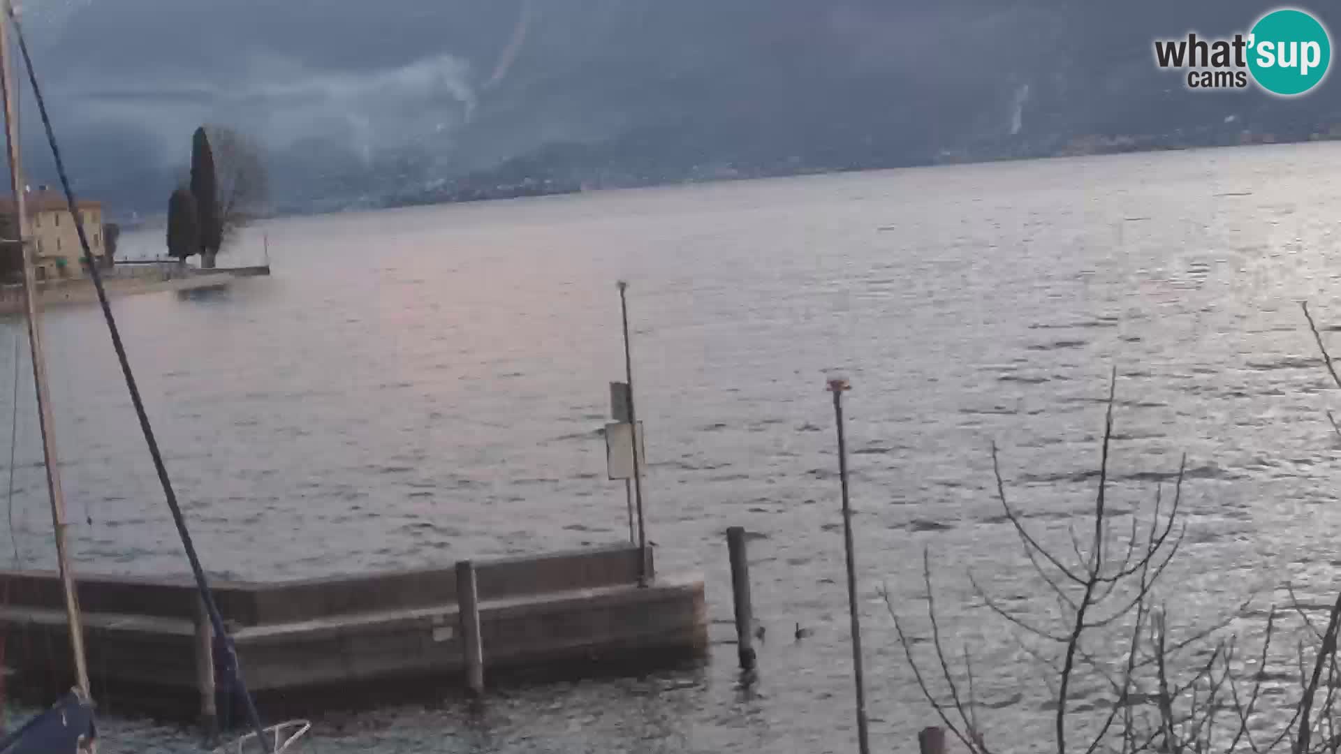 PRA’ DE LA FAM – Porto di Tignale – Windsurfer lago de Garda