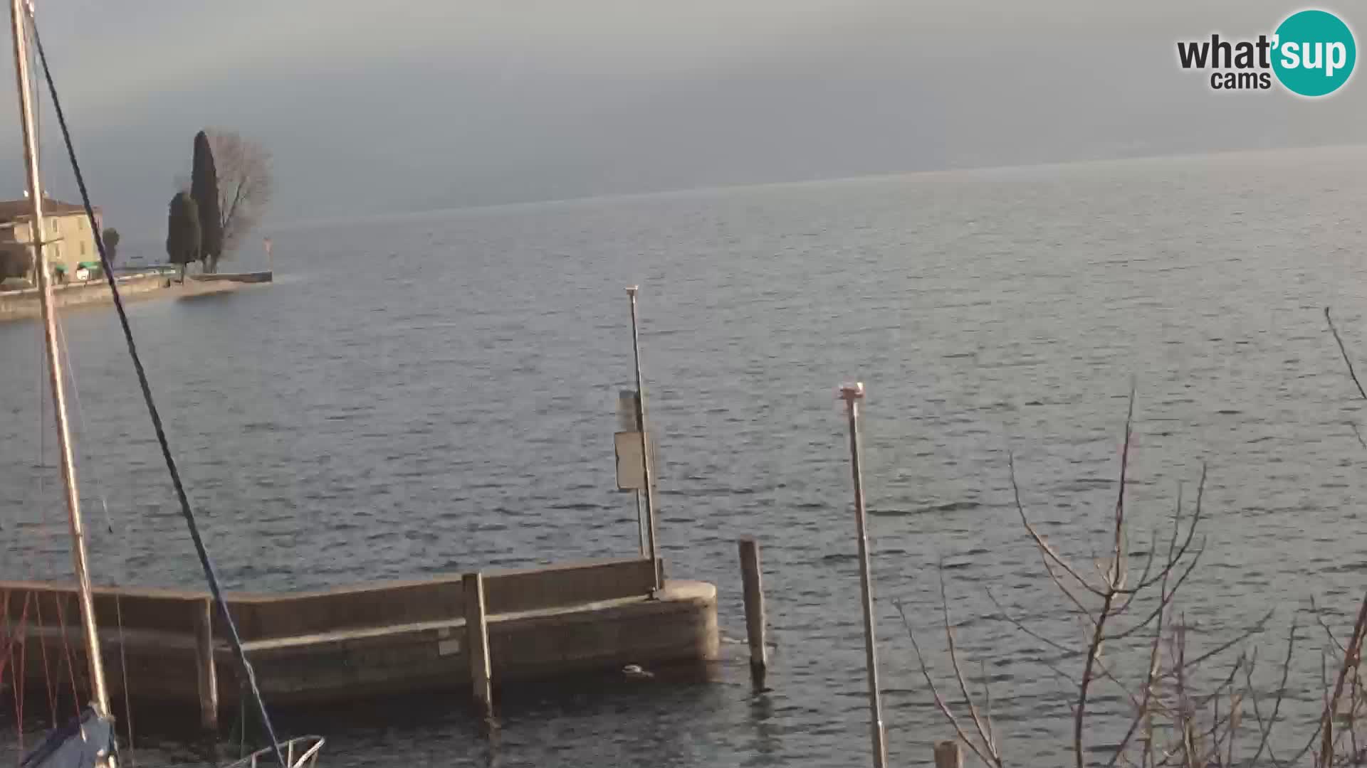 PRA’ DE LA FAM – Porto di Tignale – Windsurfer Gardsko jezero