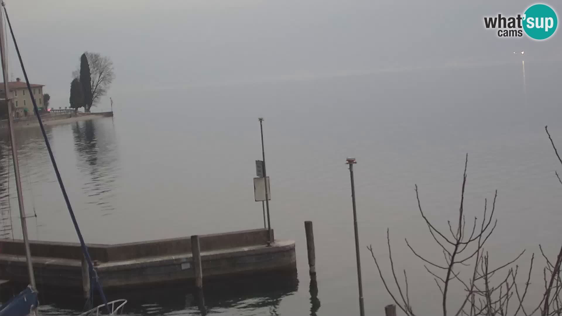 PRA’ DE LA FAM – Porto di Tignale – Windsurfer Garda jezero