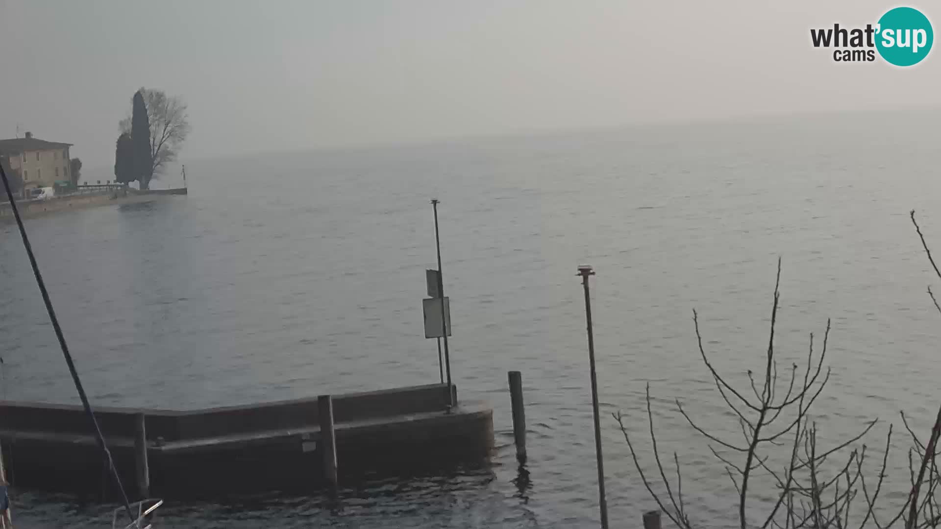 PRA’ DE LA FAM – Porto di Tignale – Windsurfer Garda jezero